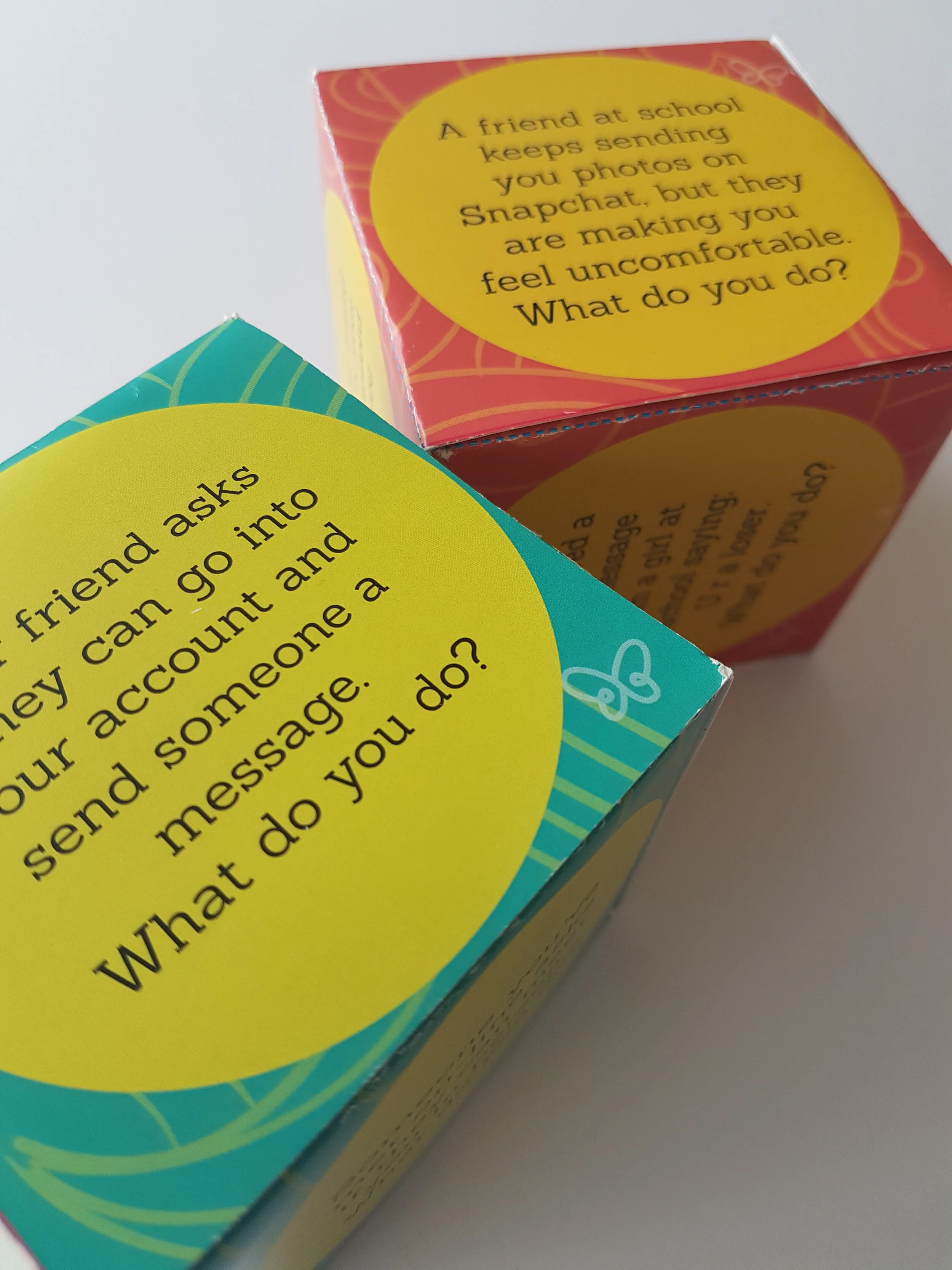 Question Cubes In Real Life: Real Friends Yr 4-6 (Set of 2)