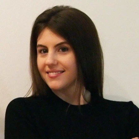 Cadran Cowansage Elpha, CEO + Co-Founder @cadran_c Cadran is the CEO and Co-founder of Elpha. Before founding Elpha she was a Technical Lead at Y Combinator and a senior software engineer at MongoDB. Cadran has a Master's is Biomedical Informatics from Columbia University and a degree in Computer Science and Biology from Colby College.