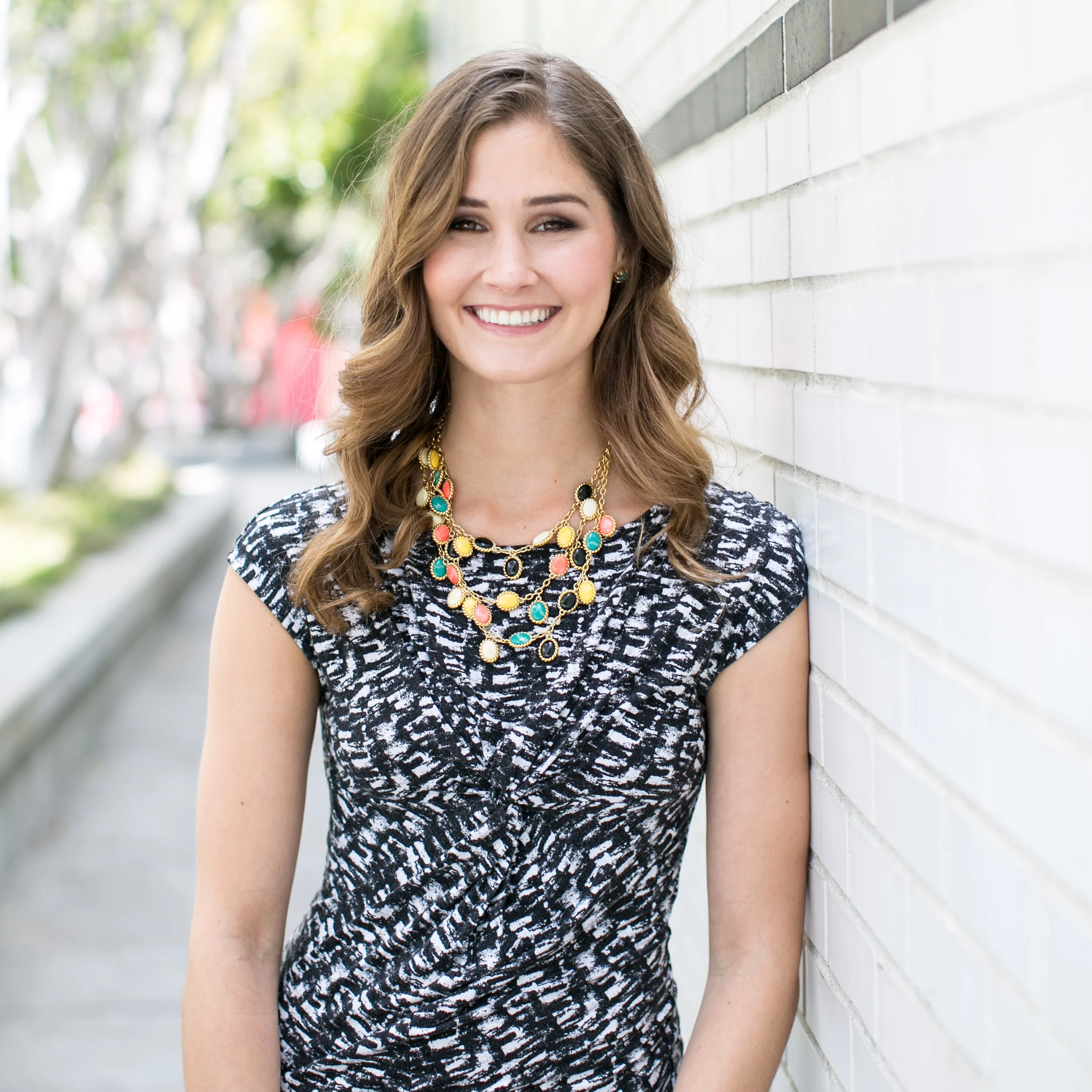 Holly Grant Long-Term Stock Exchange (LTSE), VP Operations Holly is VP Operations at LTSE, a Fintech startup that represents a coalition of modern companies and like-minded investors committed to restoring trust and prioritizing value creation in the capital markets. She joined LTSE as employee number four and has worn a number of hats during her 3-year tenure