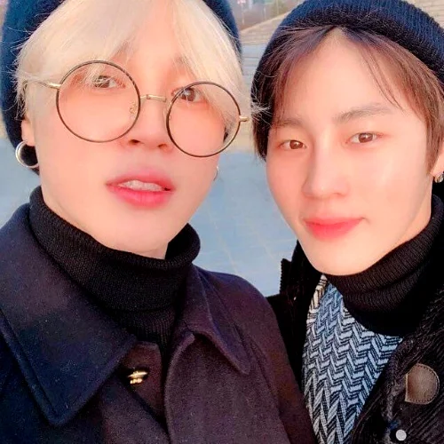 How do Jimin and Sungwoon connect?