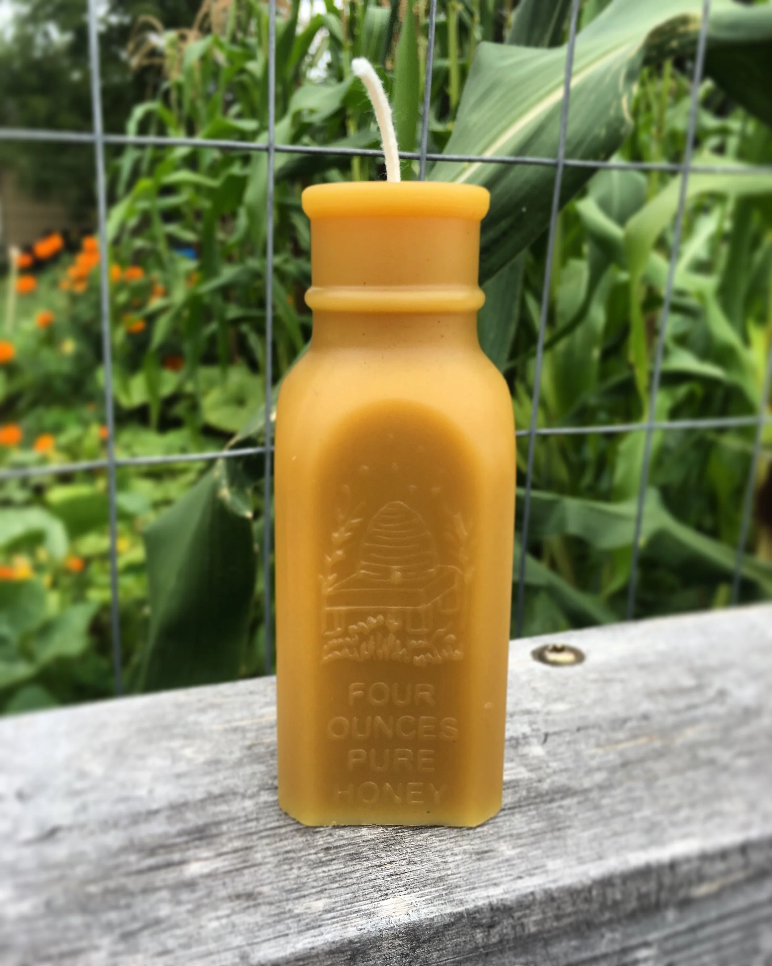 Old-Fashioned Muth Jar Candle