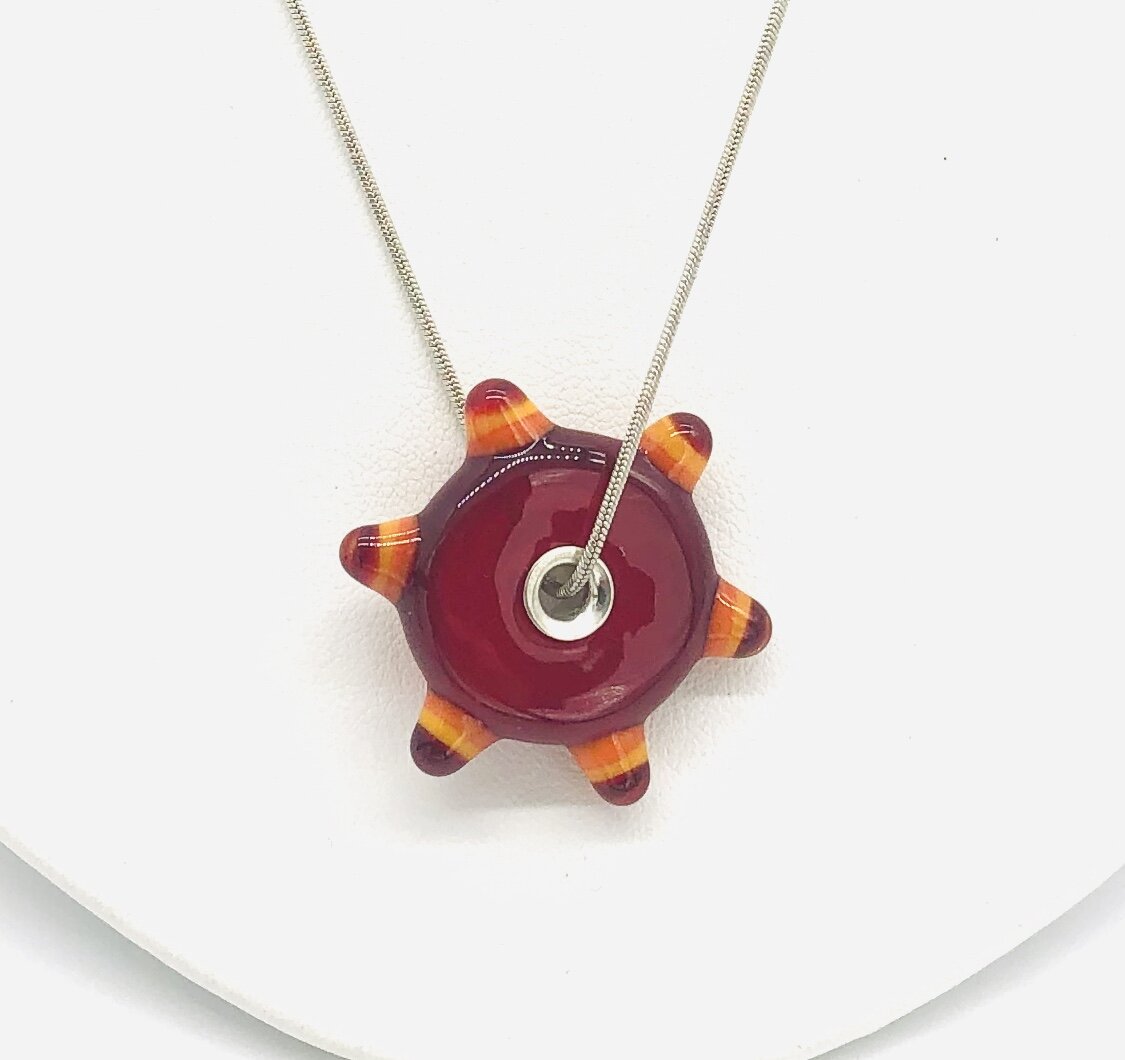 Silver Lined Disc Bead on Silver Chain (18")