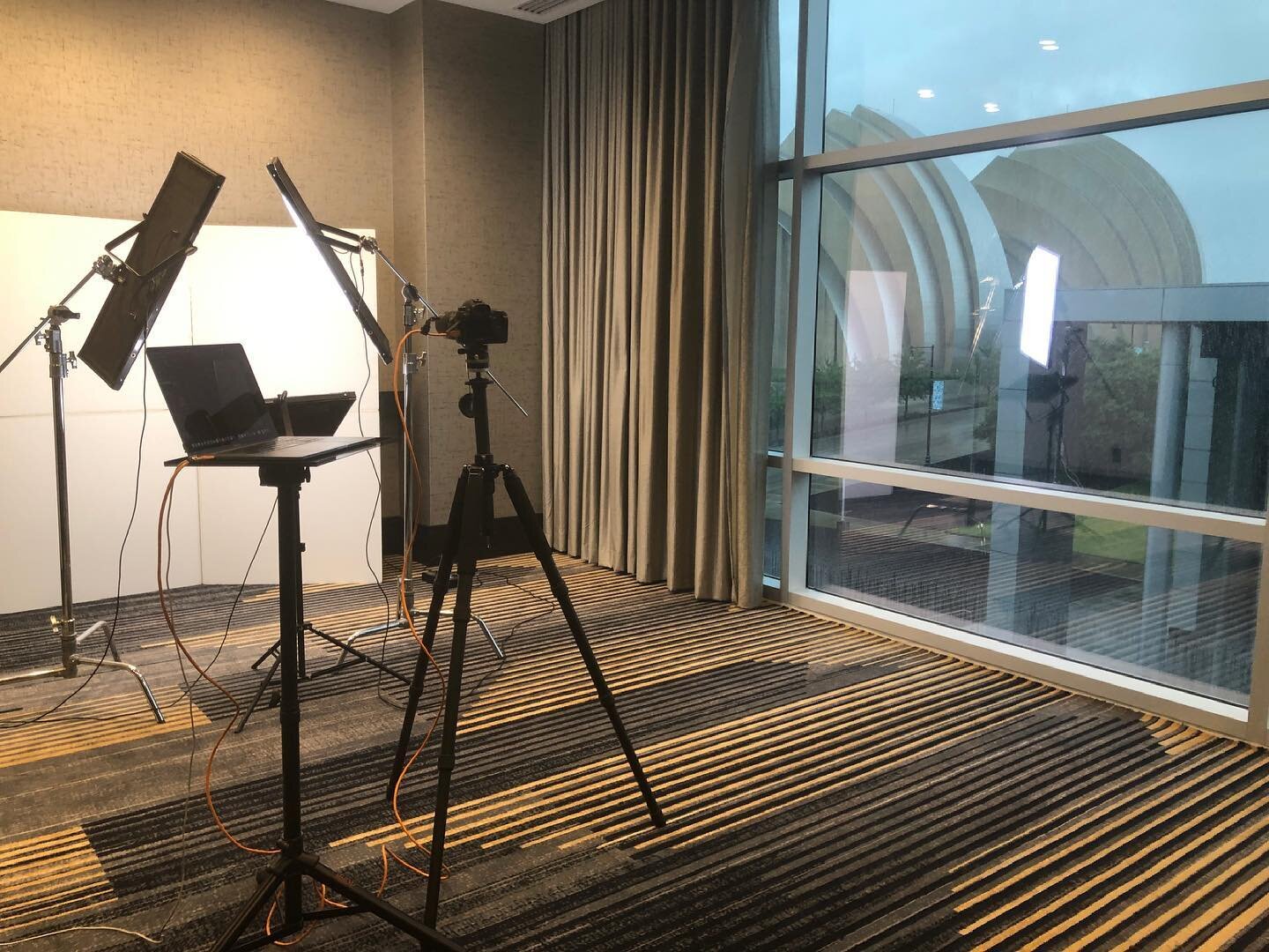 Office this morning to do #corporate #headshots for a company here in #kansascity. Nice view of the @kauffmancenter from the @loewskc #spiritoffreedom room. 
.
.
.
.
.
.
.
.
.
.
#kc #kcmo #headshot #headshotphotographer #headshotphotography #headshot
