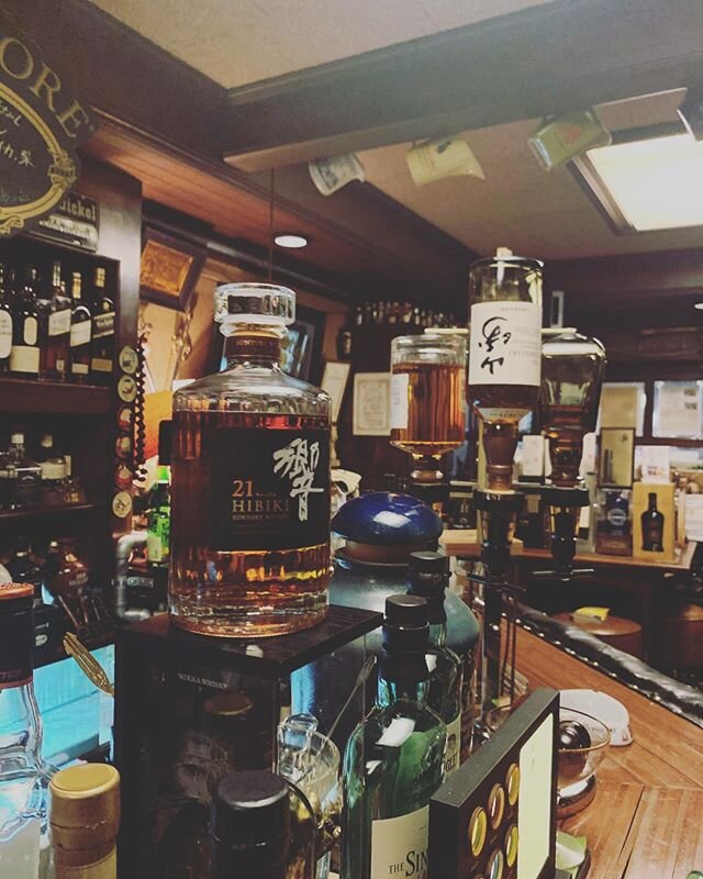 🥃 Hibiki 21 years at the secret whisky bar in Shinsaibashi Osaka. Owner has over 1,600 bottles of whisky in stock. Cheers, Osaka. 
#marsrock #marsrocklifestyle #marsrock_lifestyle &mdash;&mdash;&mdash;&mdash;&mdash;&mdash;&mdash;&mdash;&mdash;&mdash