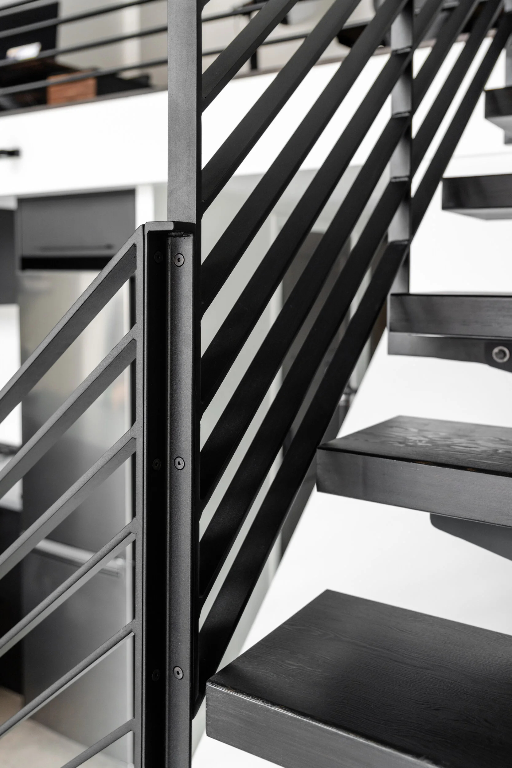 FREEMAN FABRICATION - Custom Fabrication & Furniture Design