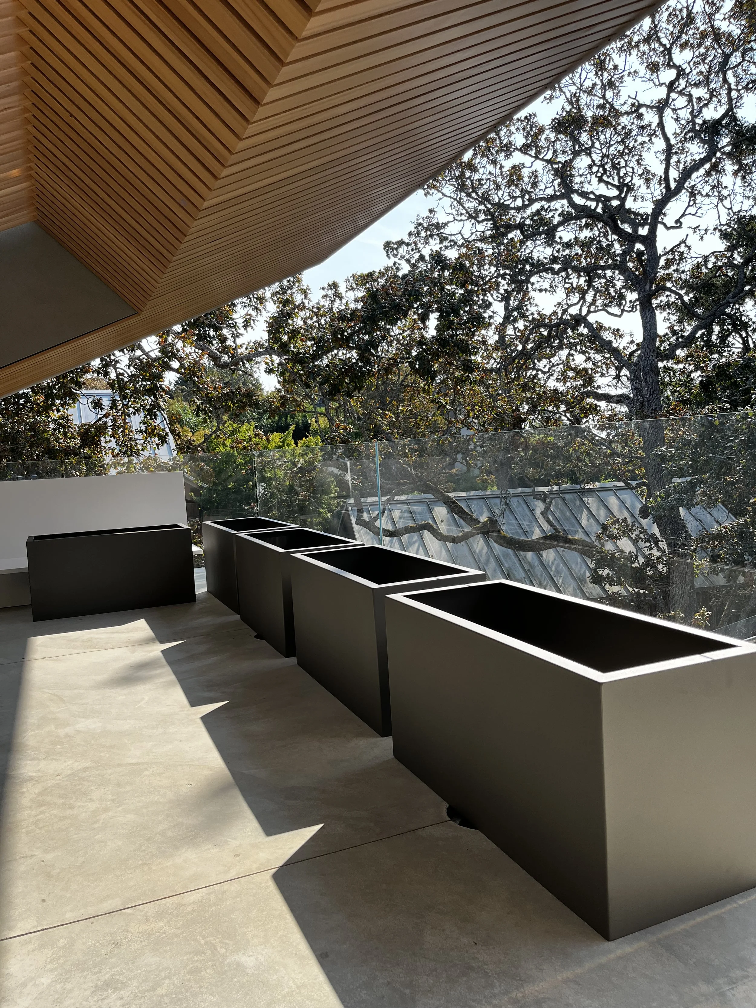 FREEMAN FABRICATION - Custom Fabrication & Furniture Design