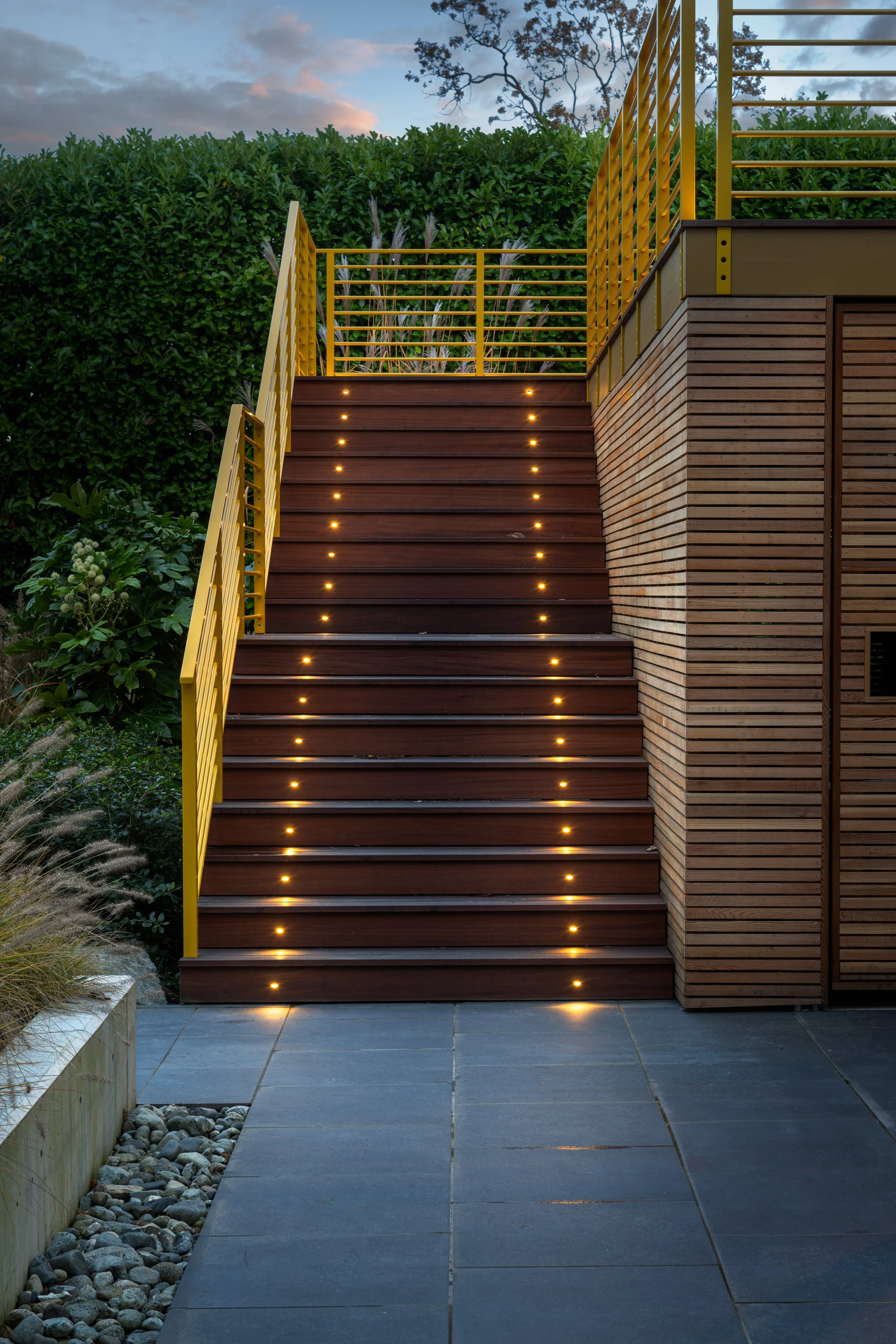 FREEMAN FABRICATION - Custom Fabrication & Furniture Design