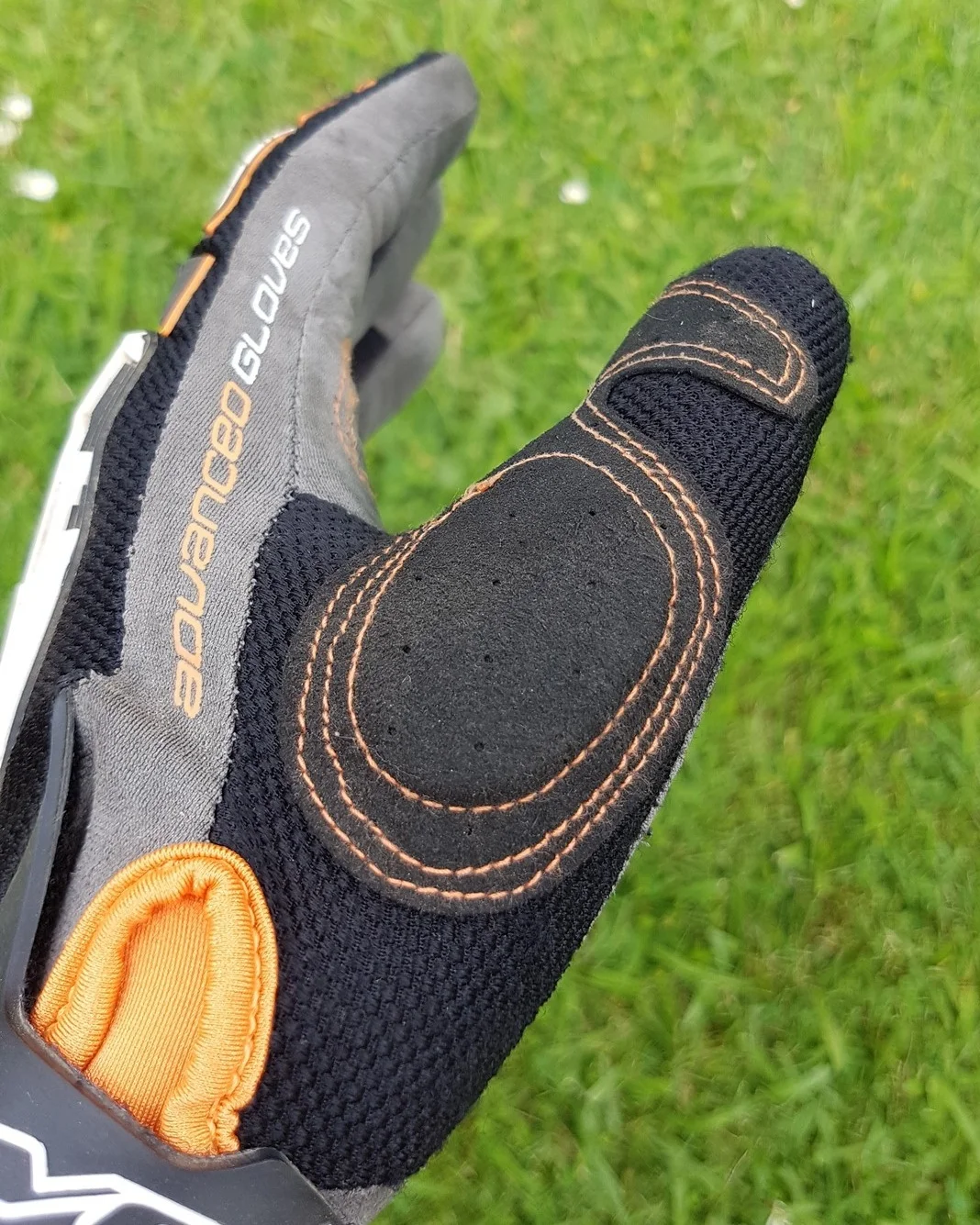 Gel pad on thumb for blister protection