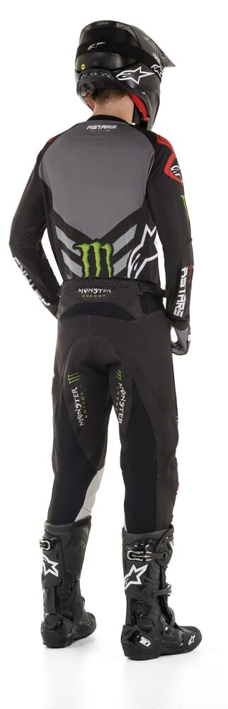Small-Monster_AMMO gear_1167_BA.jpg