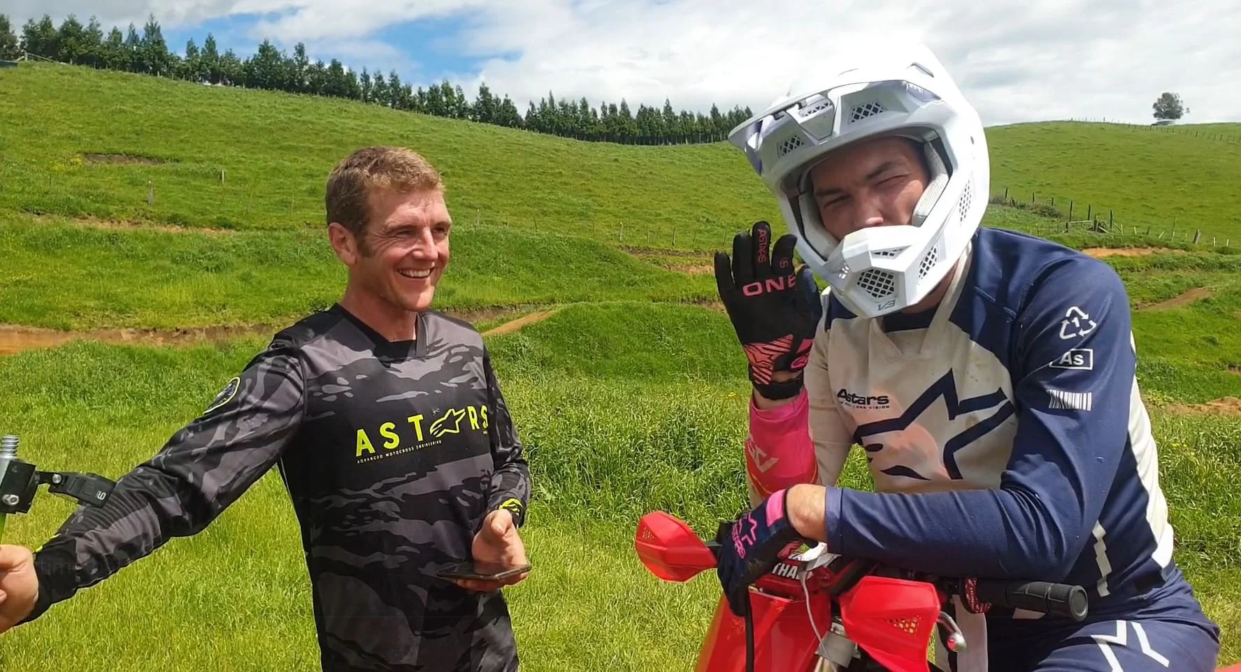 VIDEO: LAP TIME BATTLES WITH BROXY