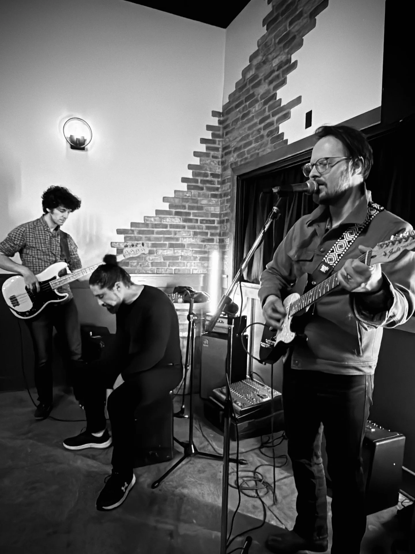 Thank you @josephkonty and friends for a fun night of music! We are looking forward to having you back soon. ✌️