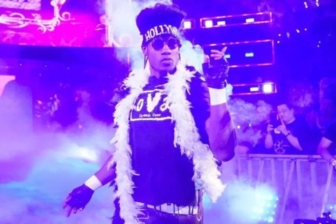 Allegations Velveteen Dream Sent Nude Photos to Minors, Triple H Talks