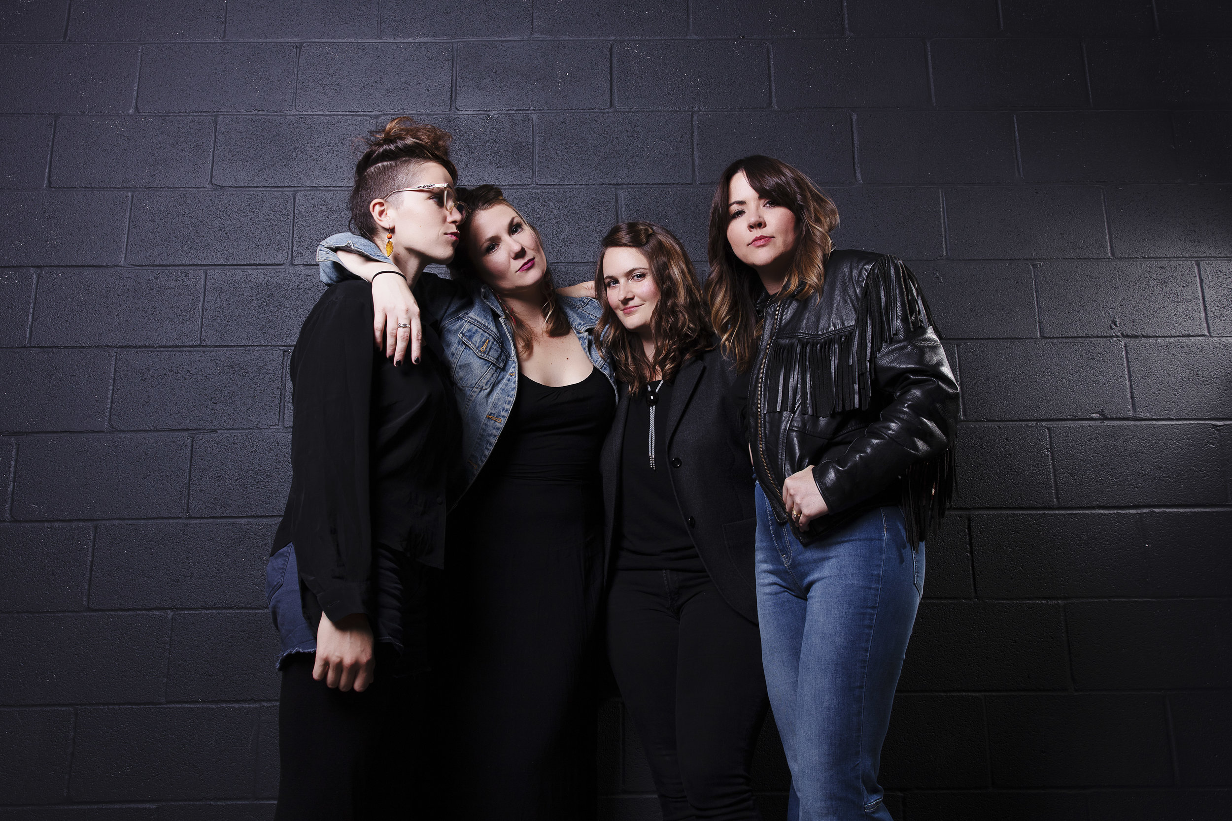 Della Mae by Ryan Nolan DM19.jpg