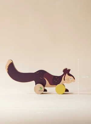 Kakapo L Ecureuil Geant D Inde L Animal En Bois Et Sa Fiche Un Jouet Kakapo Design Et Made In France Jouets En Bois Design Et Fiches Made In France