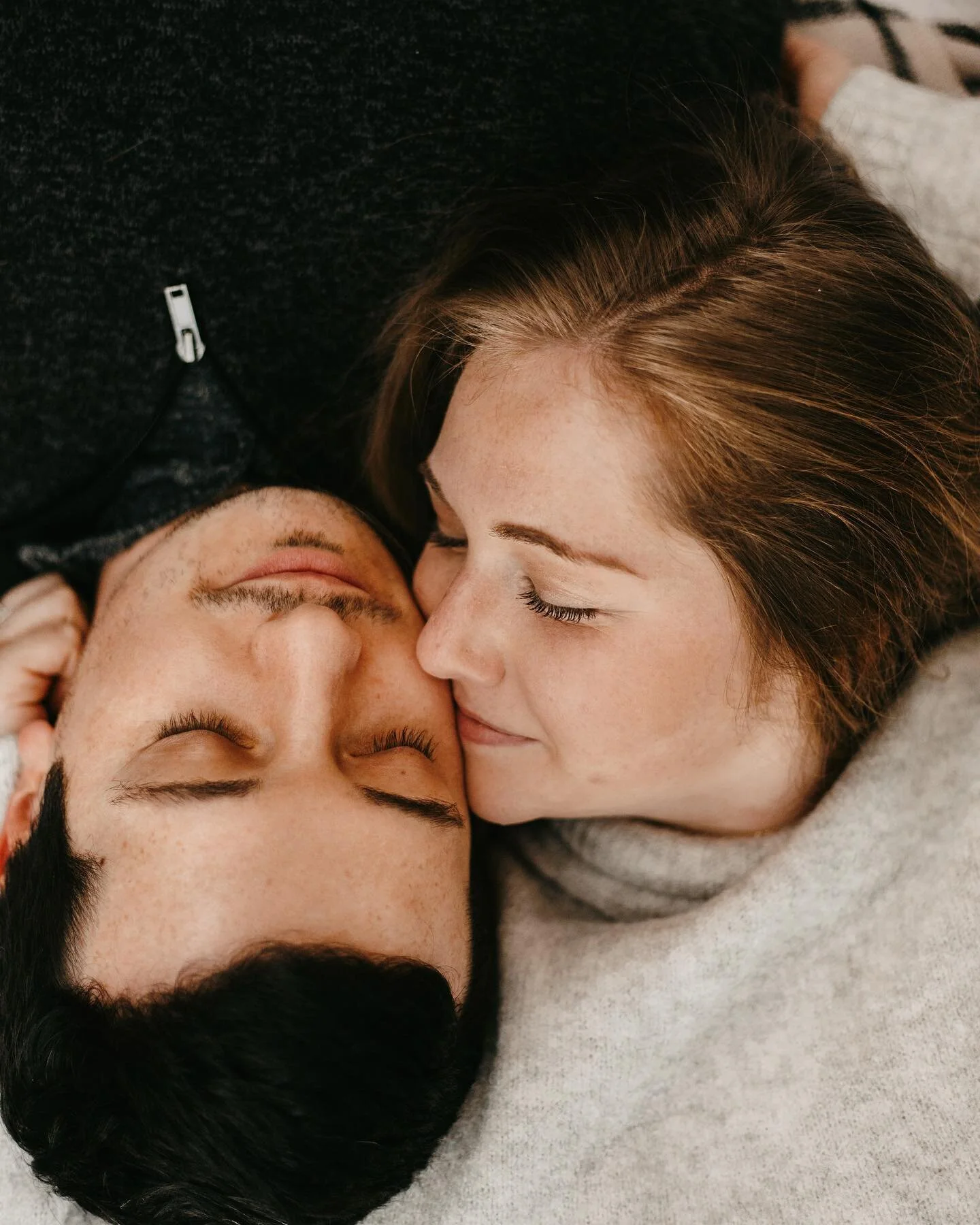Forever loving all the cozy shots with this cold weather 🥰❄️