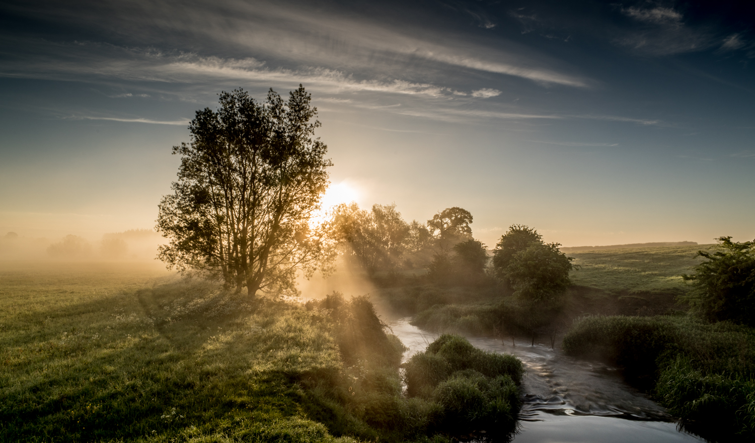 ▲Evenlode Sunrise