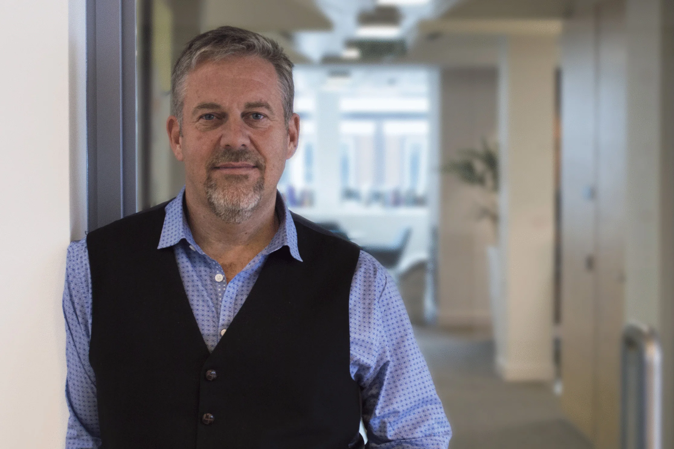 ian e wood portrait.jpeg