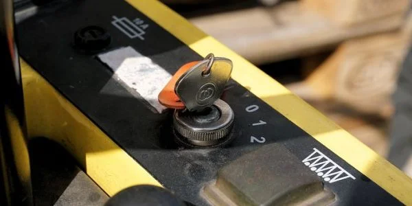 turn-off-engine-when-not-in-use.jpg