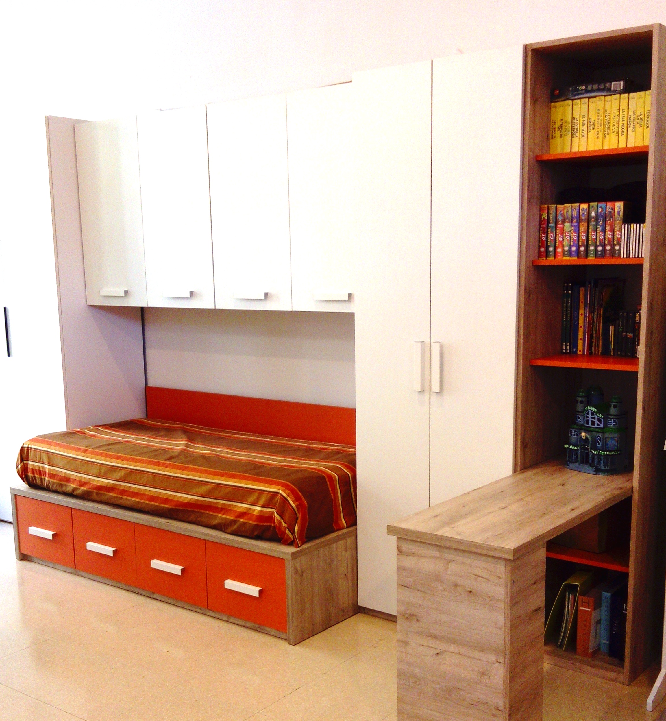 Habitació juvenil ample 333x238 cm