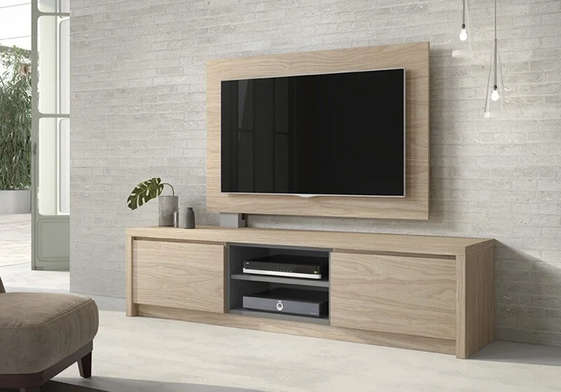 501-TURI-TV-03.jpg