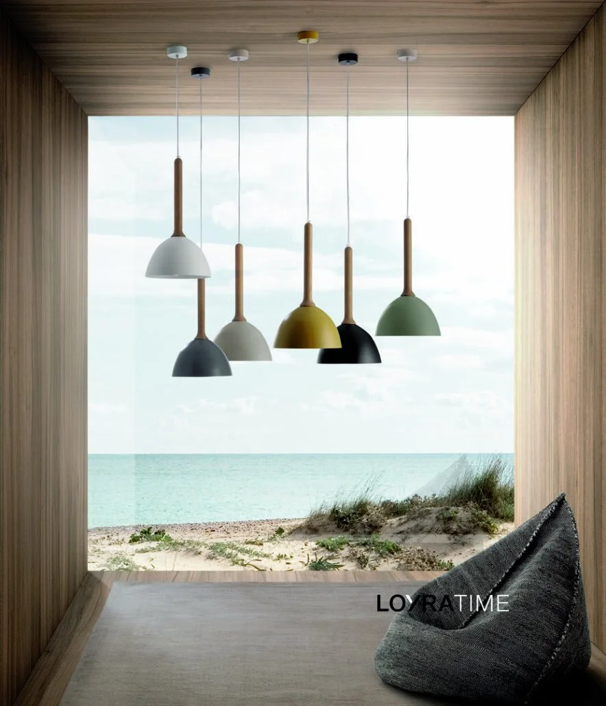 loyra-time-19-884x1030.jpg