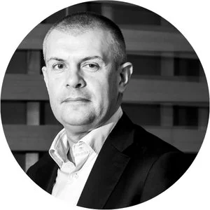 BJARNE CORYDON Global Director, McKinsey Center for Government