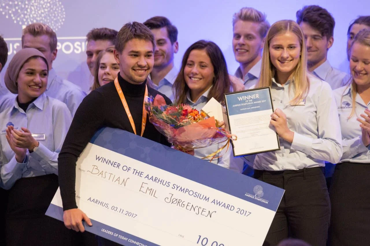 AwardWinner2-3-1280x853.jpg
