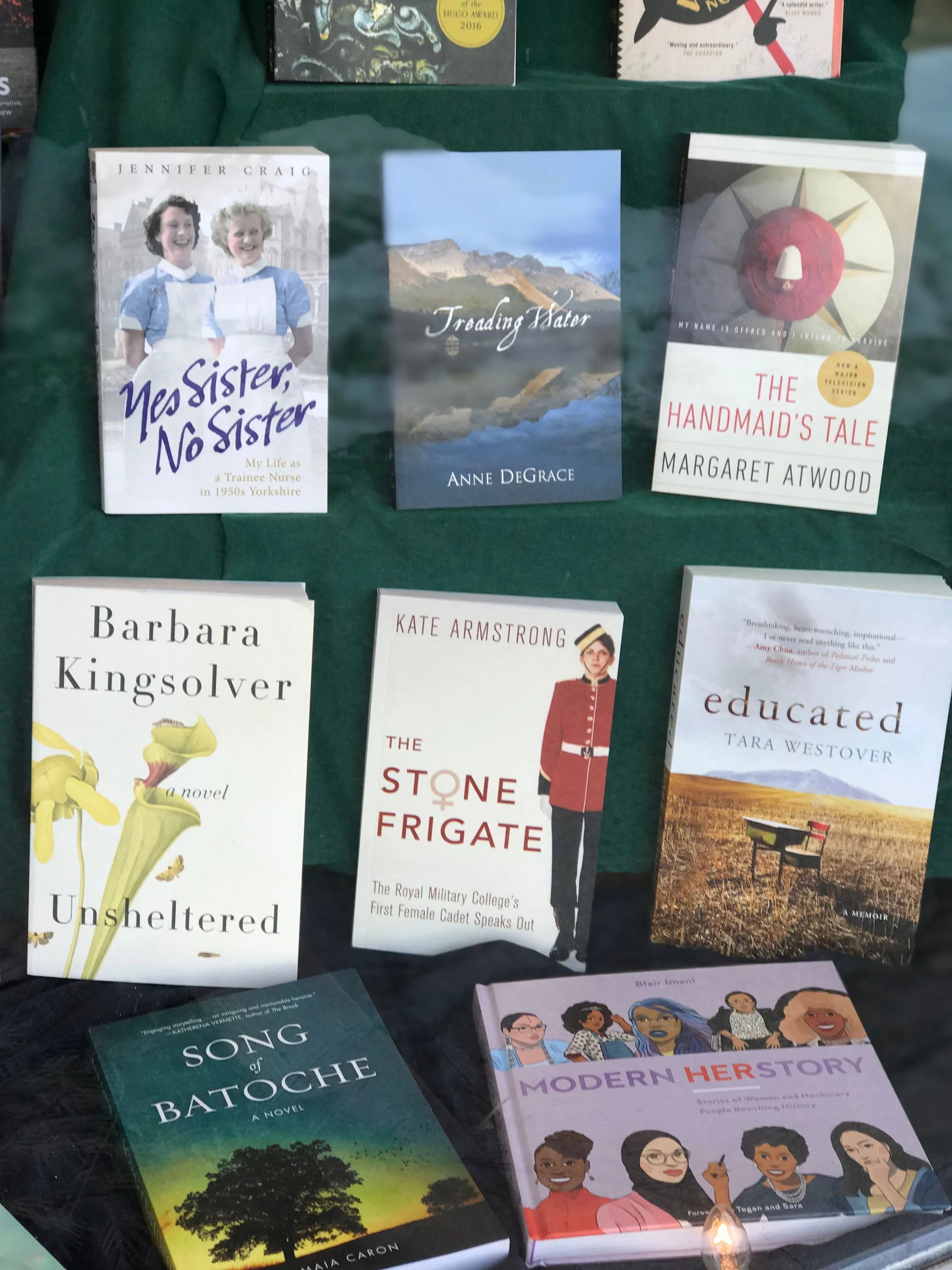 Nelson's Otter Books Signing Event