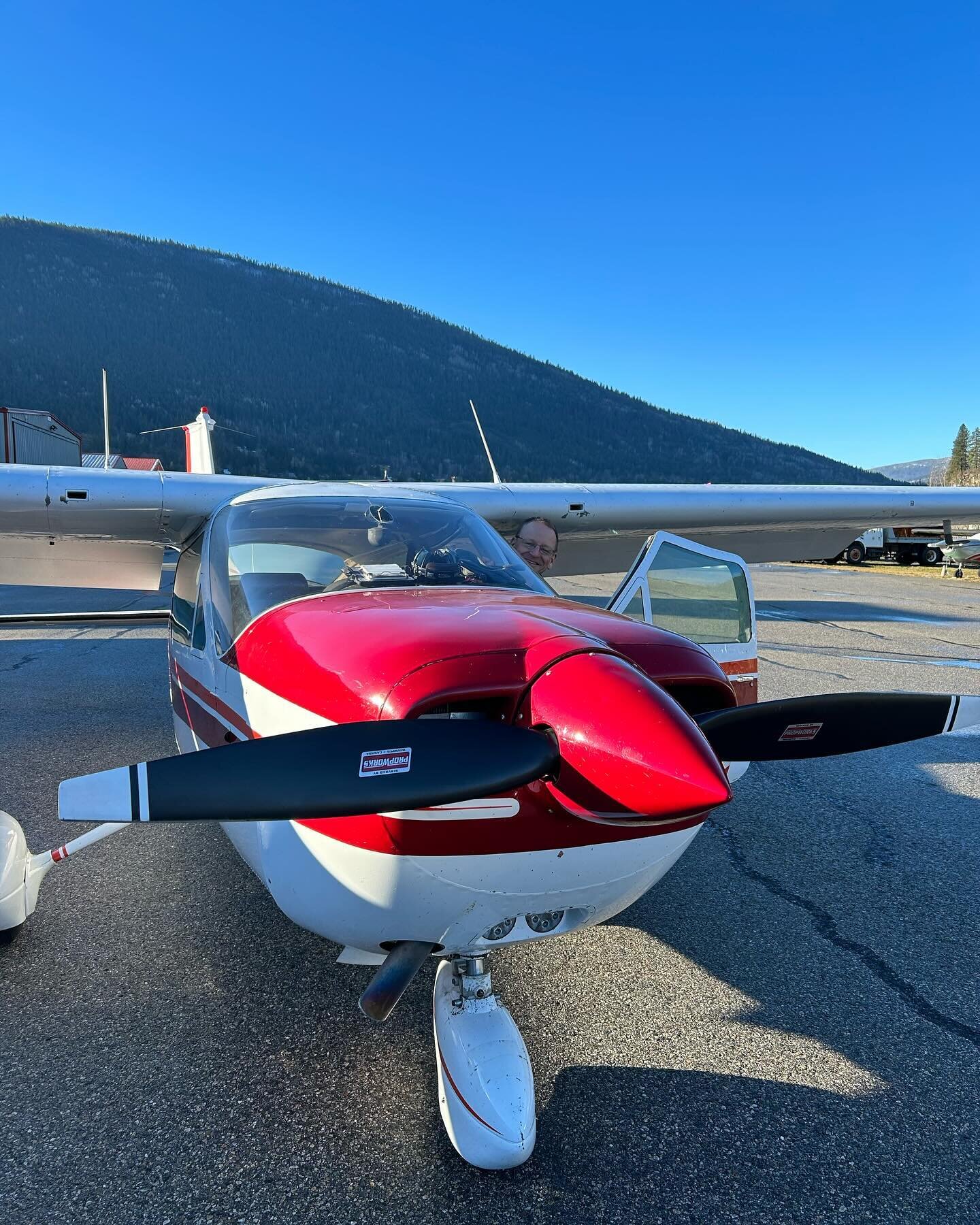 In 1978, I went to Glider Pilot school with Mark and we&rsquo;re still friends! He lives in Nelson too. He called up this morning and asked if I felt like going flying today. AHEM! YES! Epic day for flying in the Kootenay&rsquo;s. Thank you, Captain 