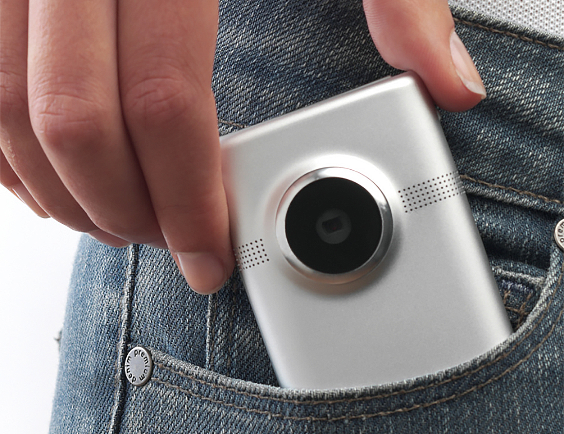flip video mino and ultra camcorders 2006-2010