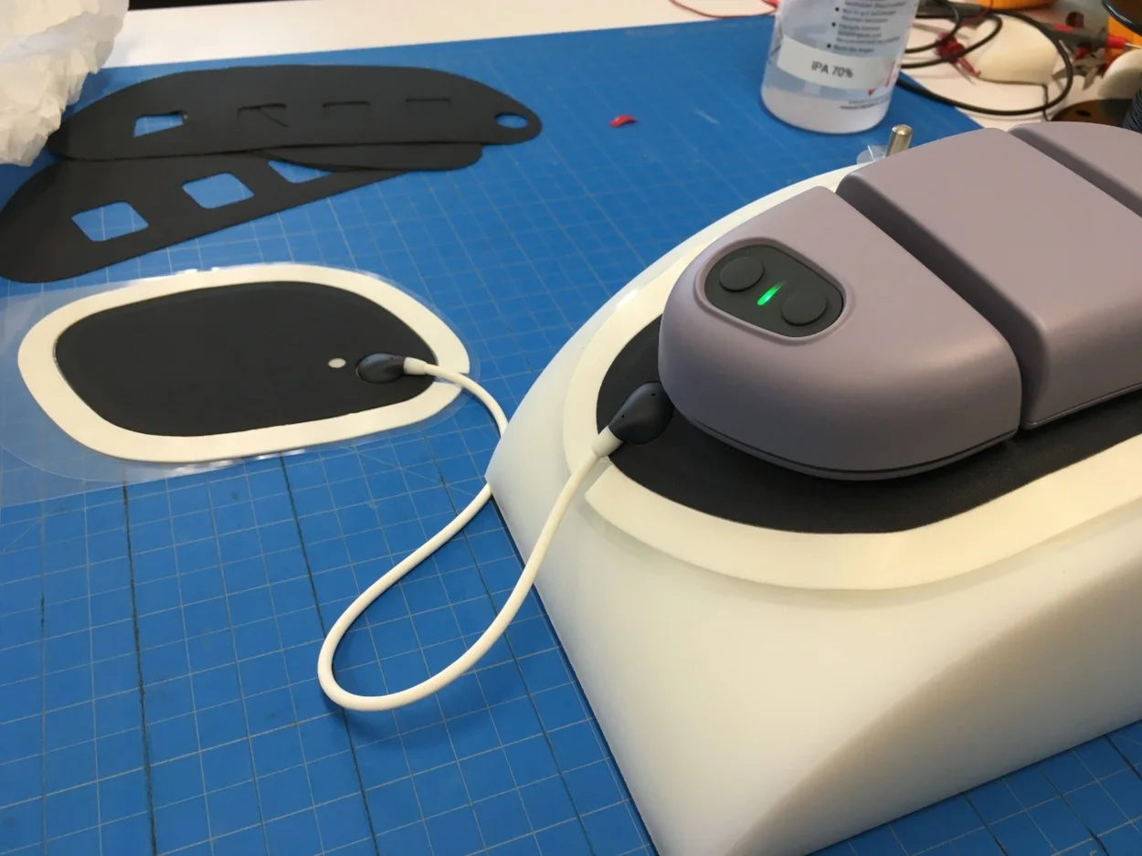  ID/ ME - rigorous product systems testing throughout the course of development to ensure the Jewel is able to pass all the demanding safety requirements as a Class 3 medical device. 