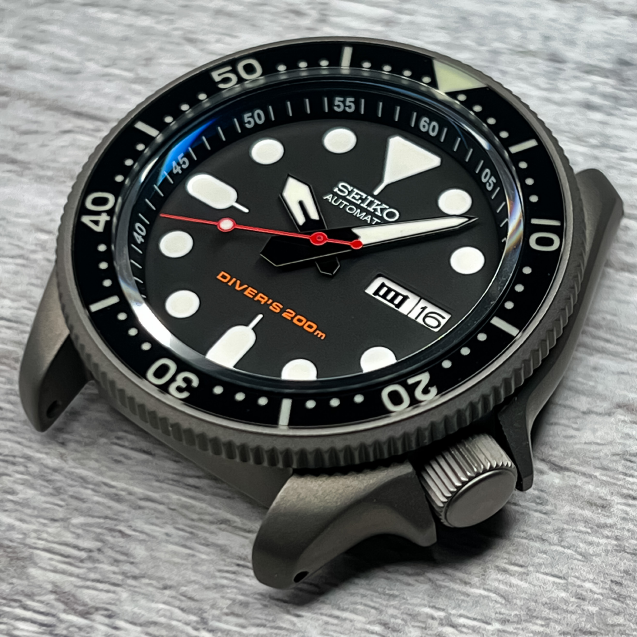 Four Forty Four PM- Seiko Mods•Custom Seiko Watch Modifications•Seiko Diver SKX007  Mods