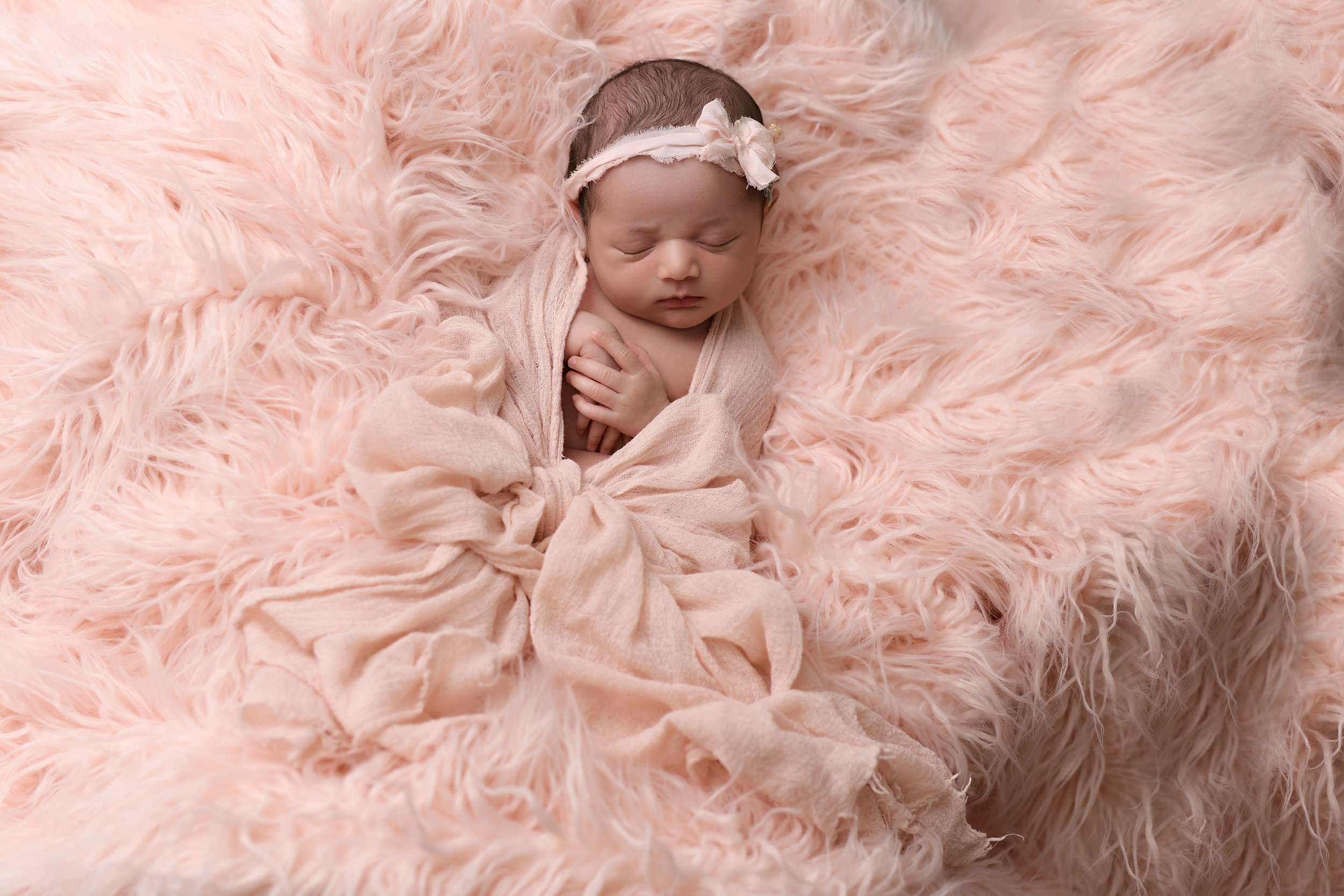 Ziyana Newborn-8845.jpg