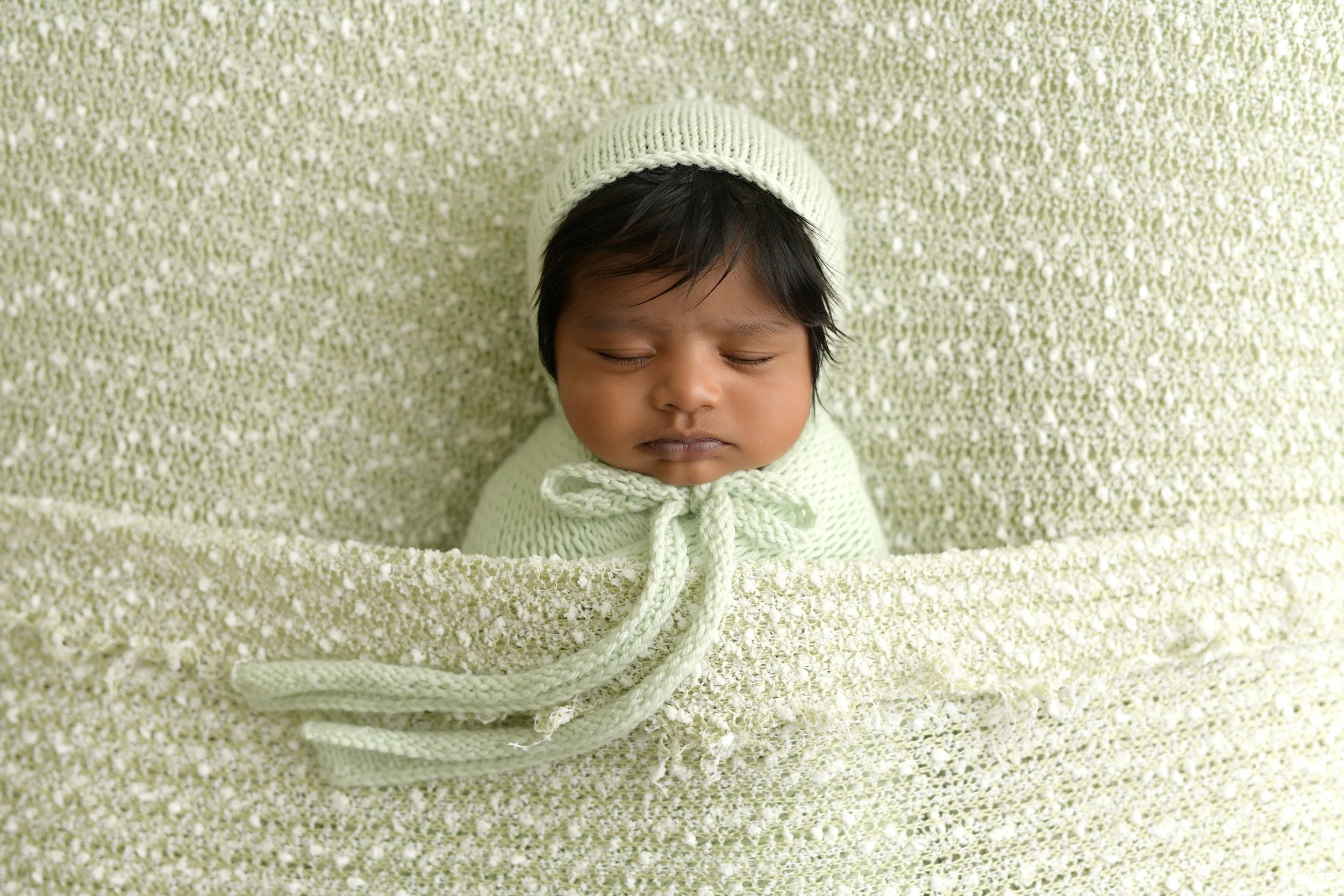 Aadhya Newborn BLOG-2-15.jpg