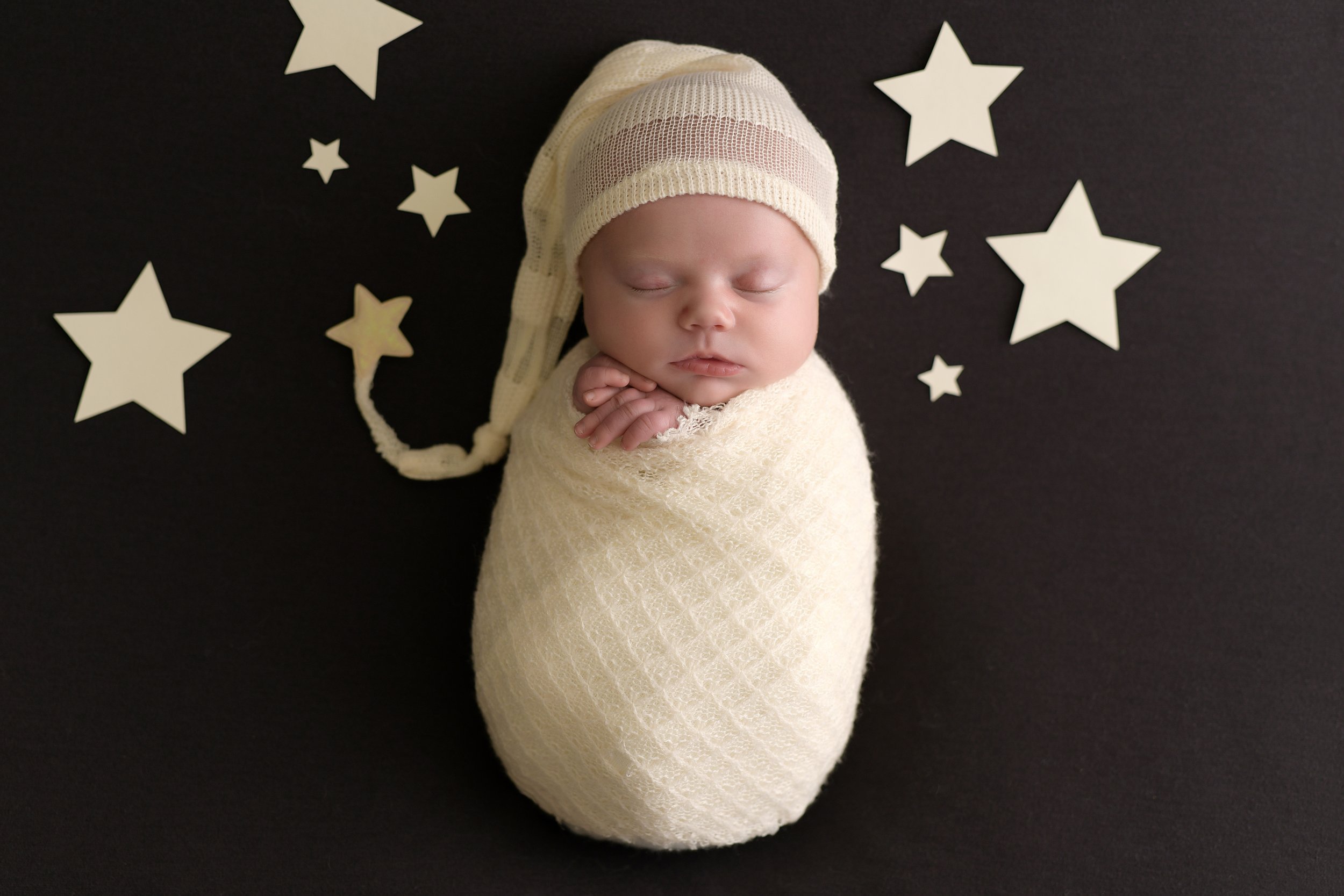 BLOG Bryce Newborn-6896.jpg