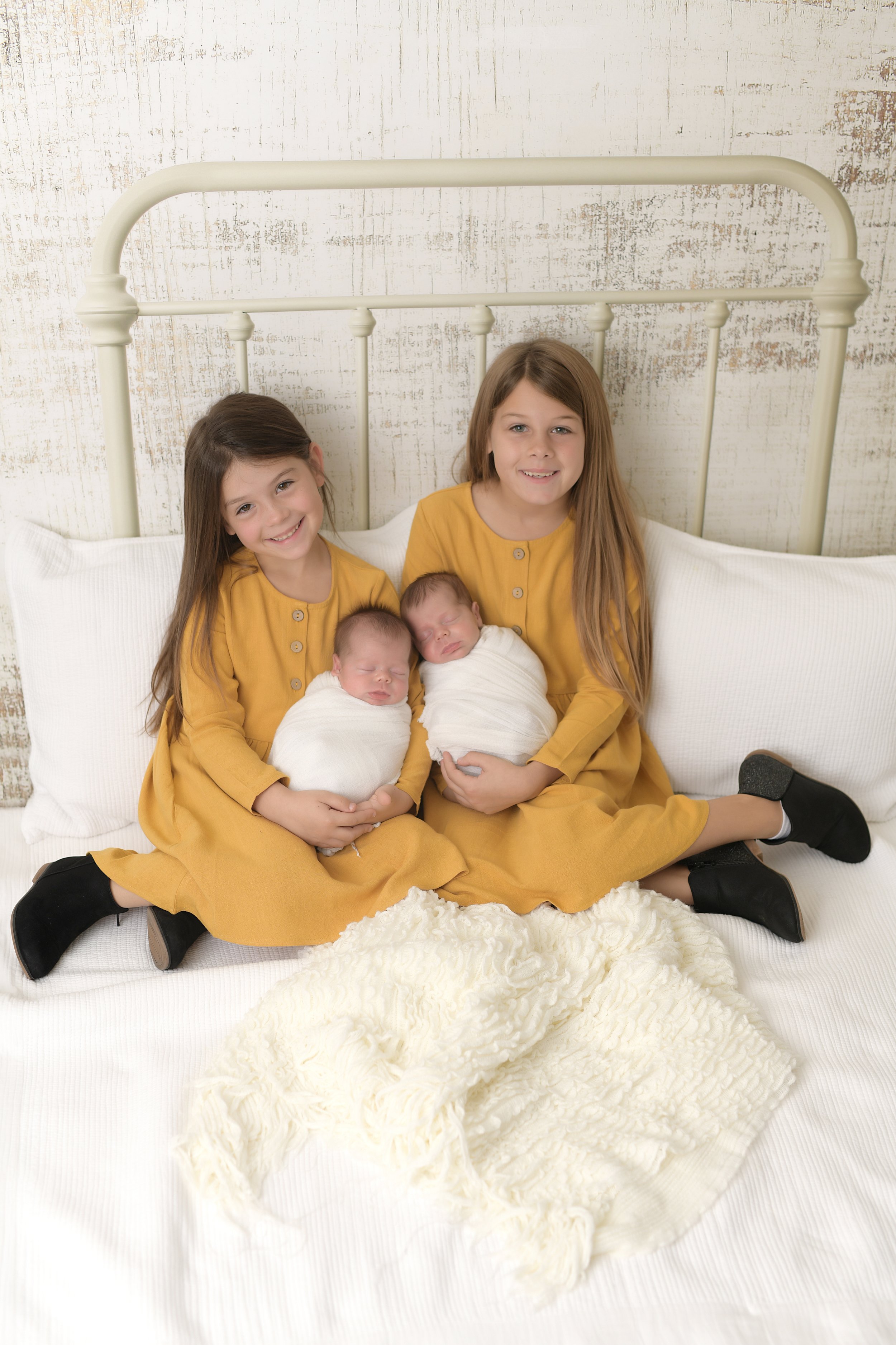 BLOG Grasmick Twins Newborn-0412.jpg