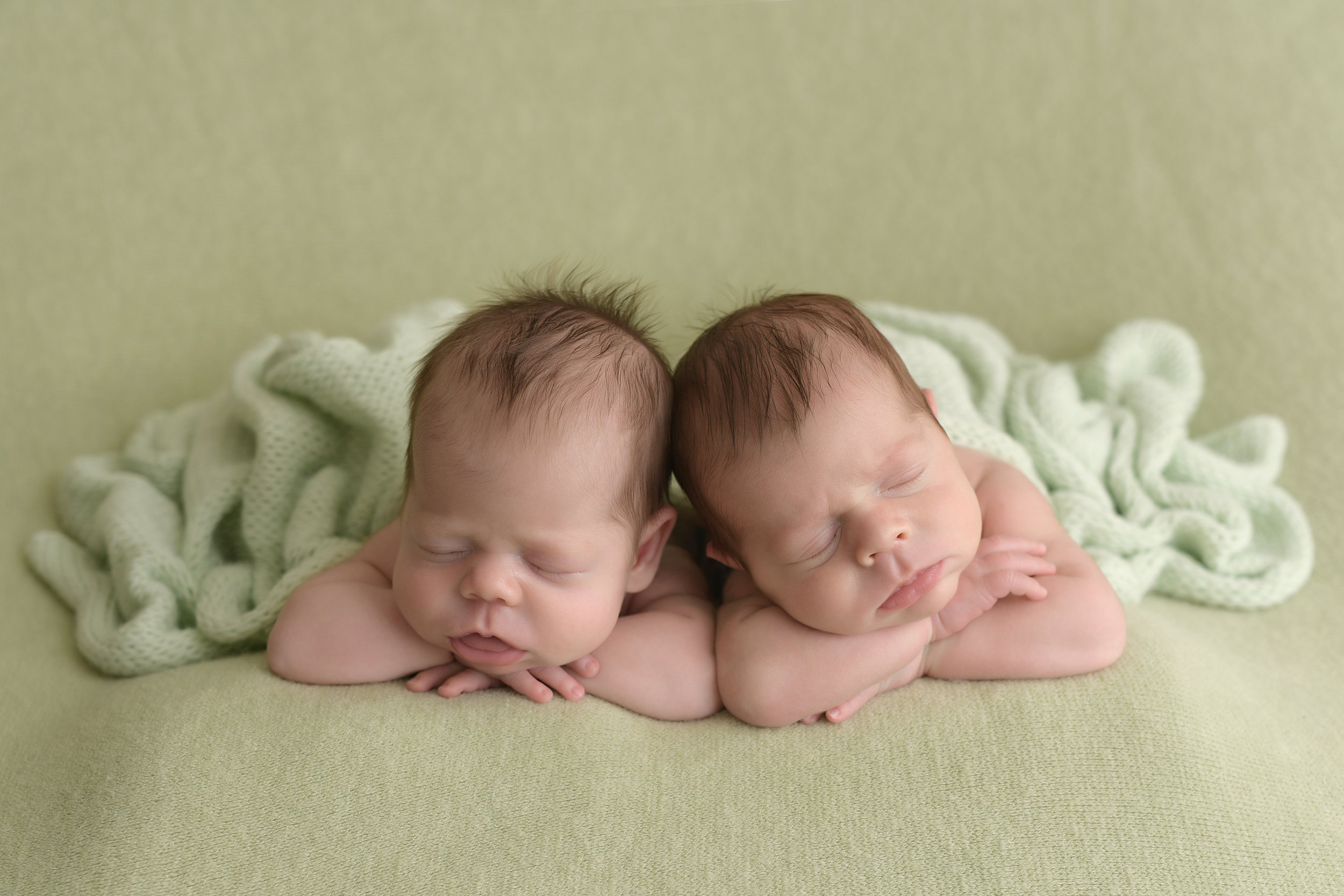 BLOG Grasmick Twins Newborn-0519.jpg