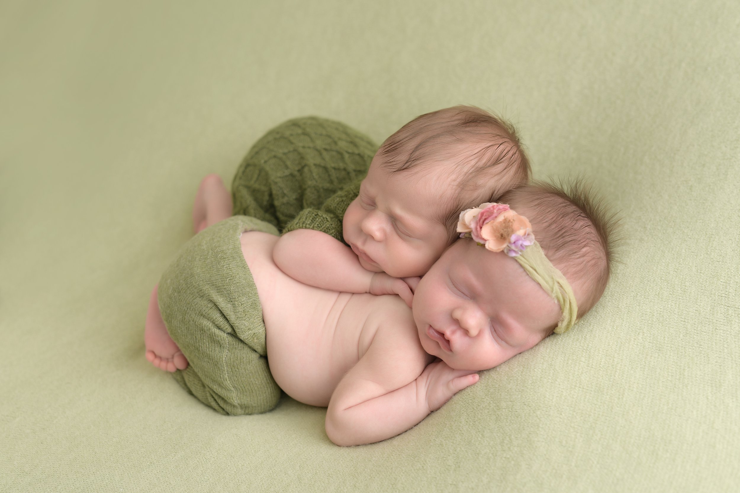 BLOG Grasmick Twins Newborn-0566.jpg
