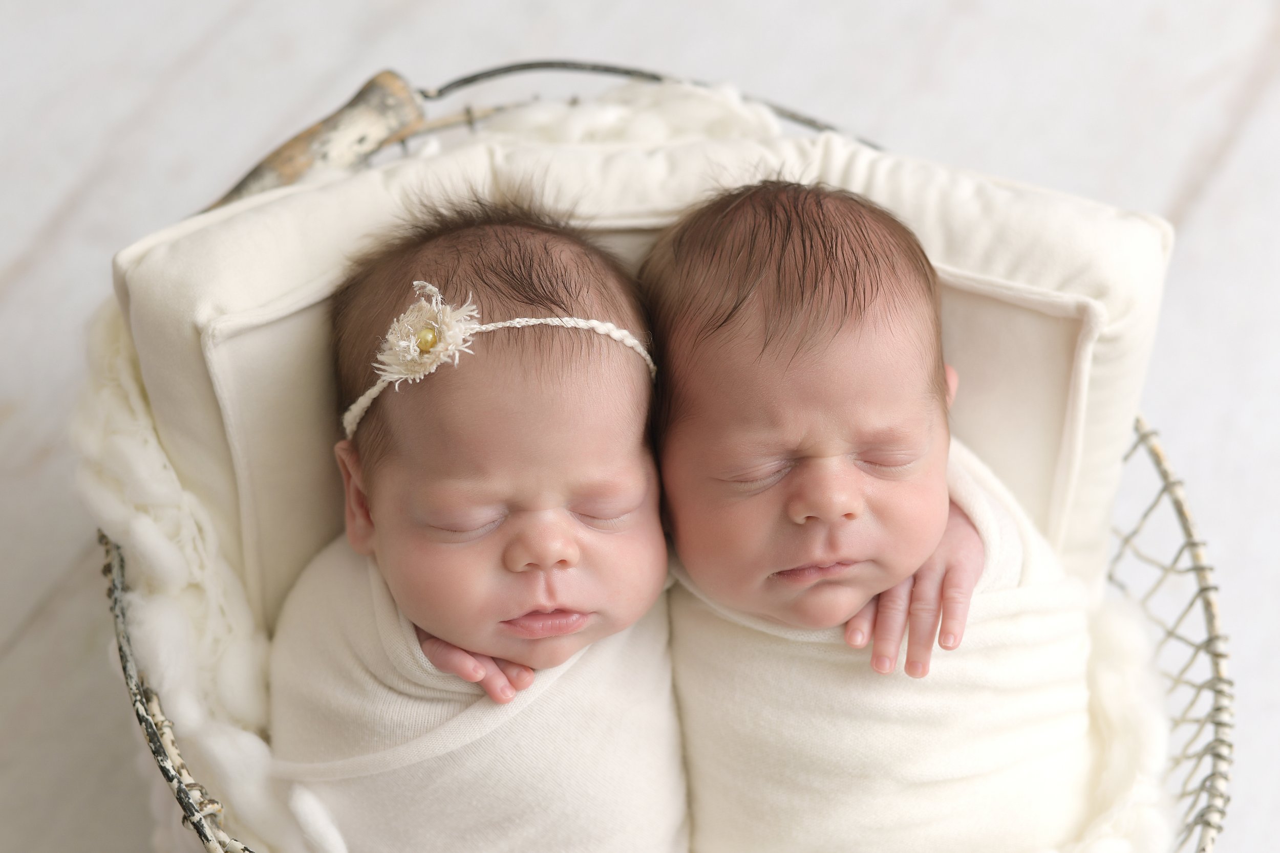 BLOG Grasmick Twins Newborn-0650.jpg