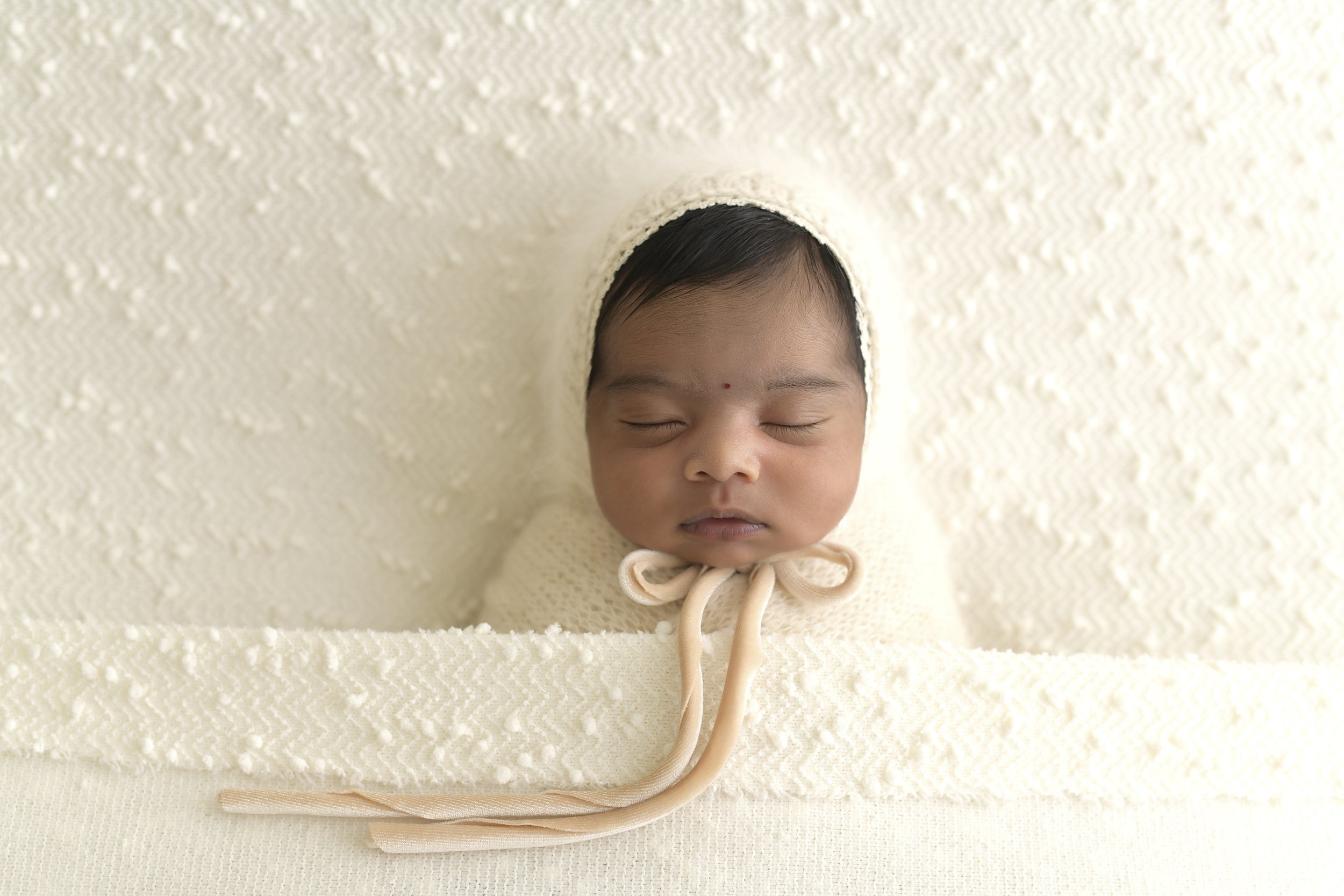 BLOG Aishani Newborn-8502.jpg