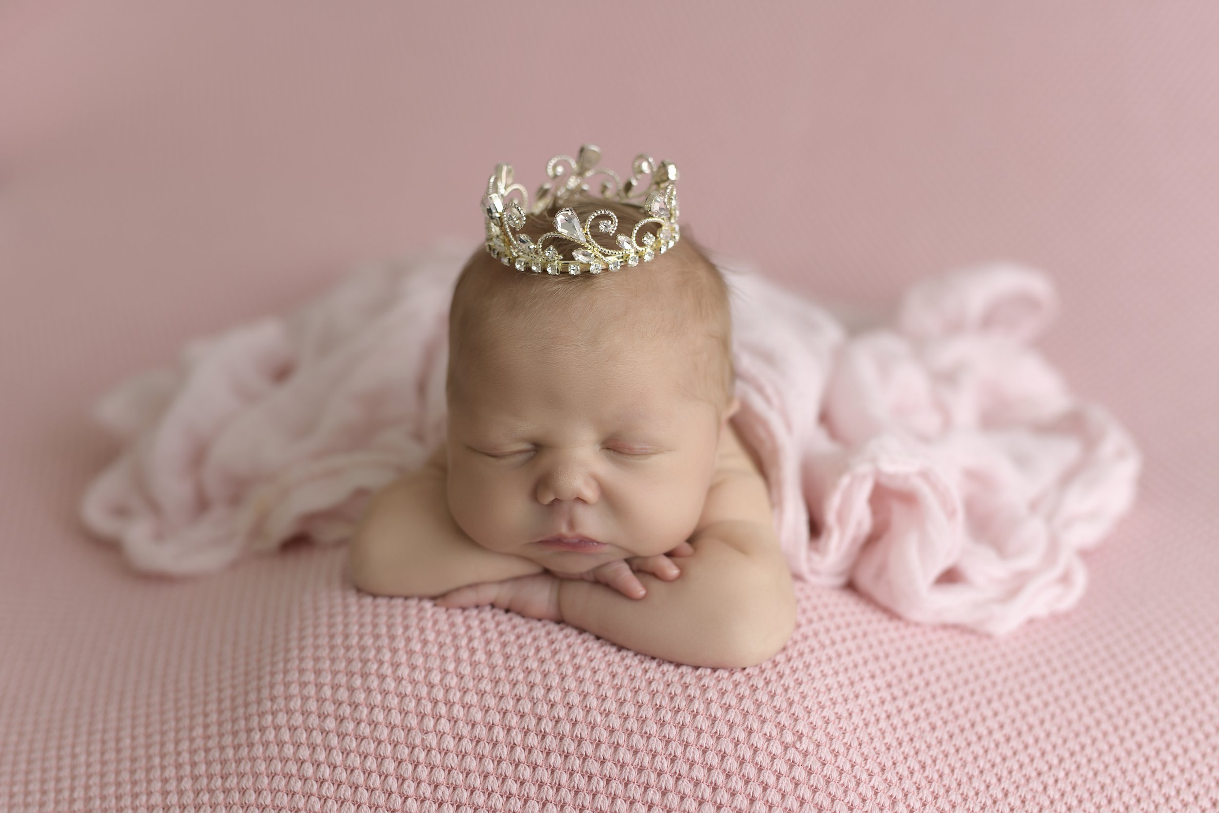 BLOG Ophelia Newborn-9126.jpg