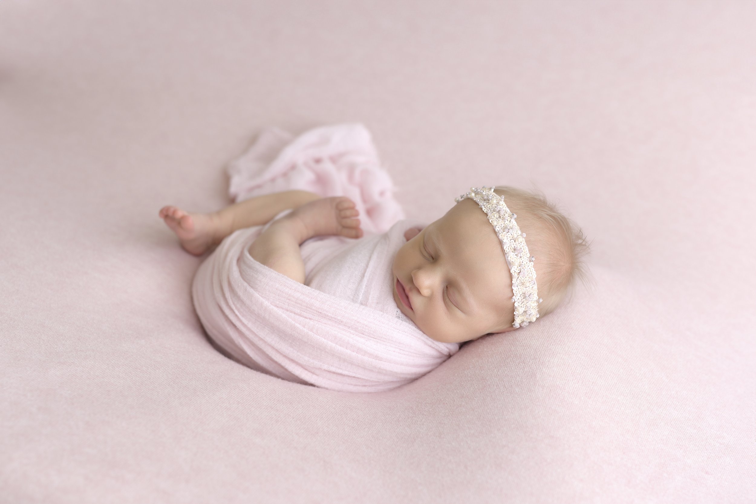 BLOG Anna Newborn-2035.jpg