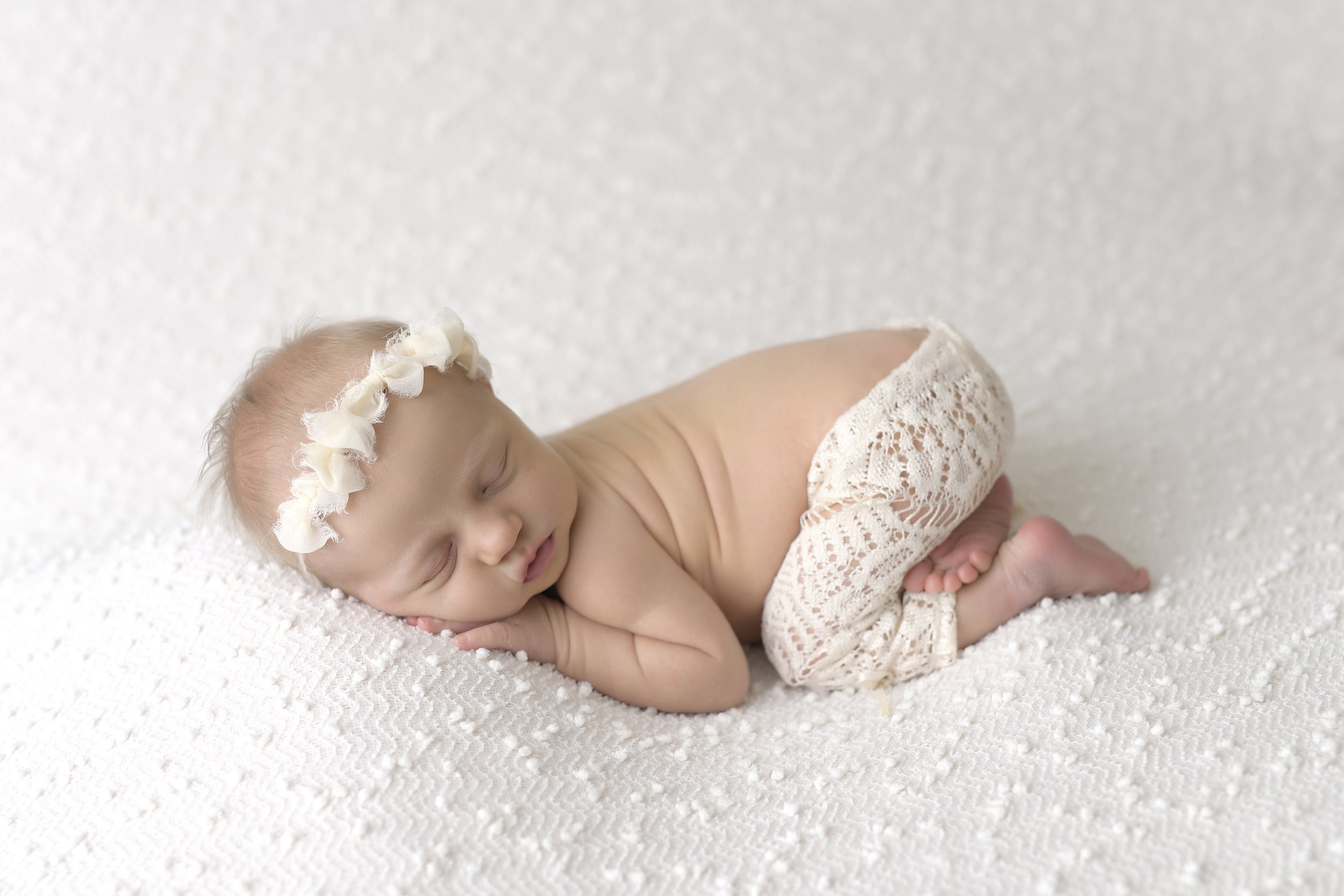 BLOG Anna Newborn-2052.jpg