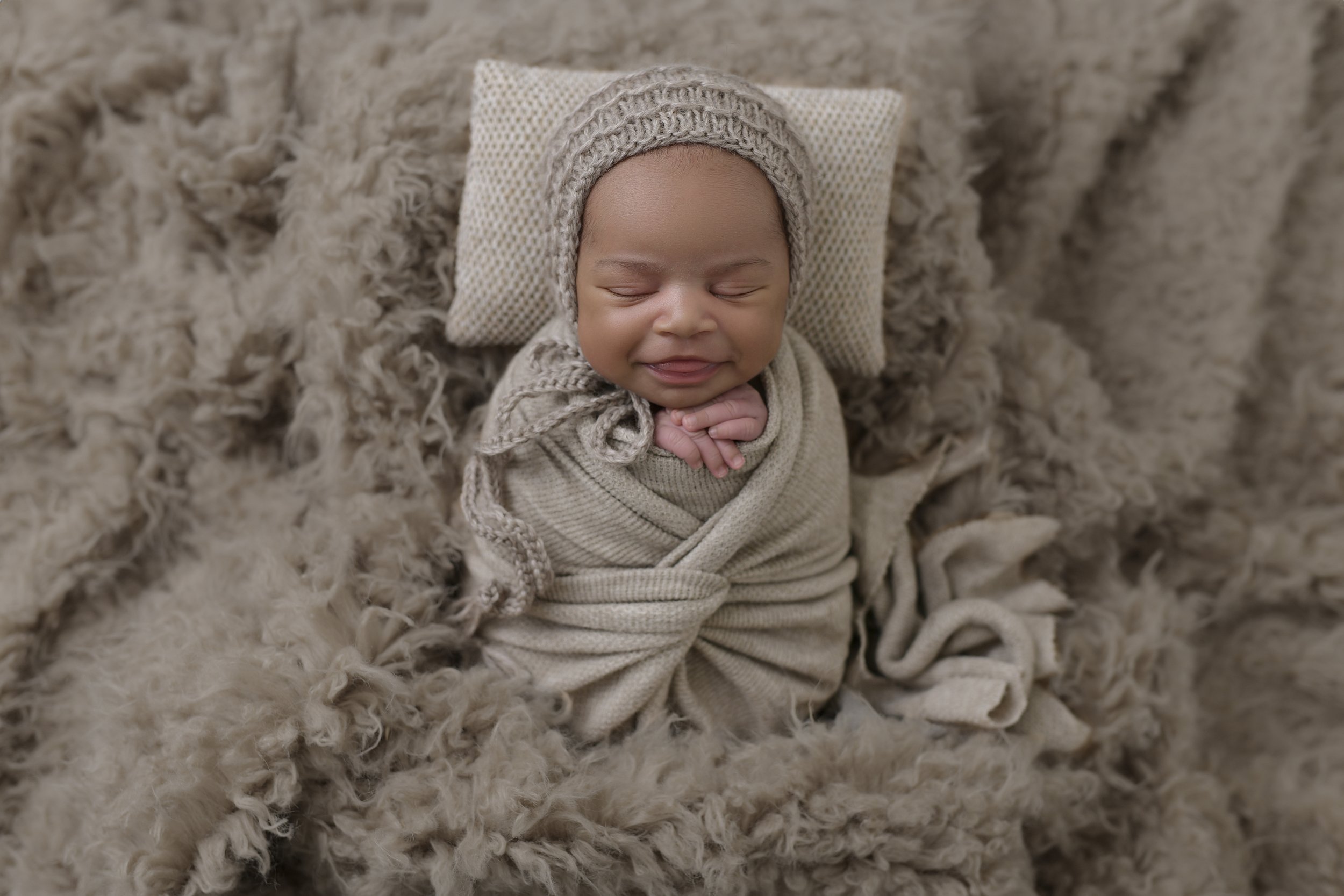 BLOG Isaiah Newborn-2250.jpg