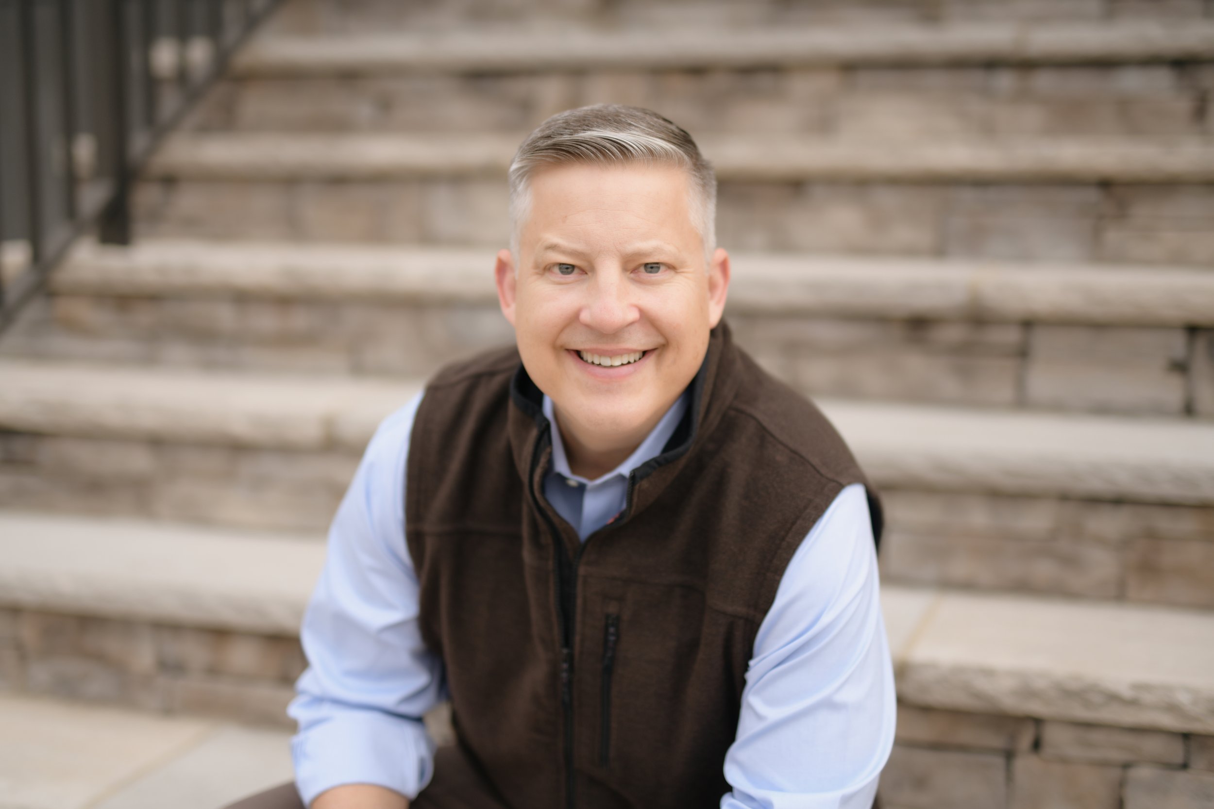 Jason Headshot-0178.jpg