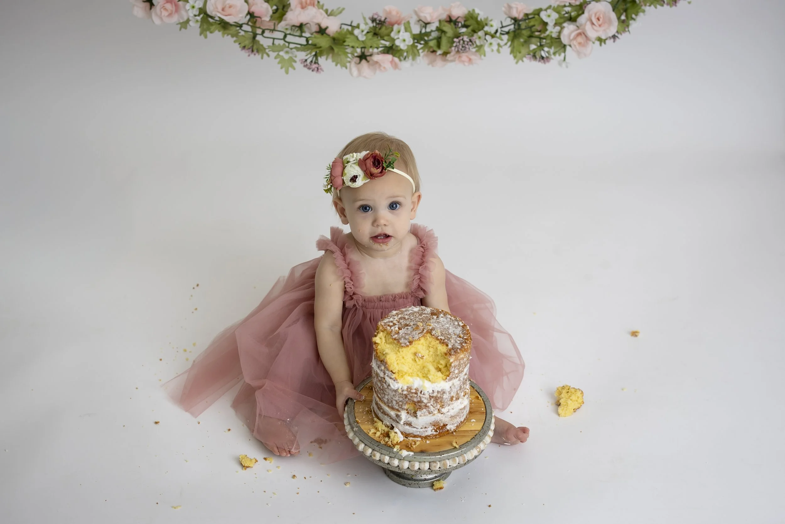BLOG Scarlett Cake-29.jpg