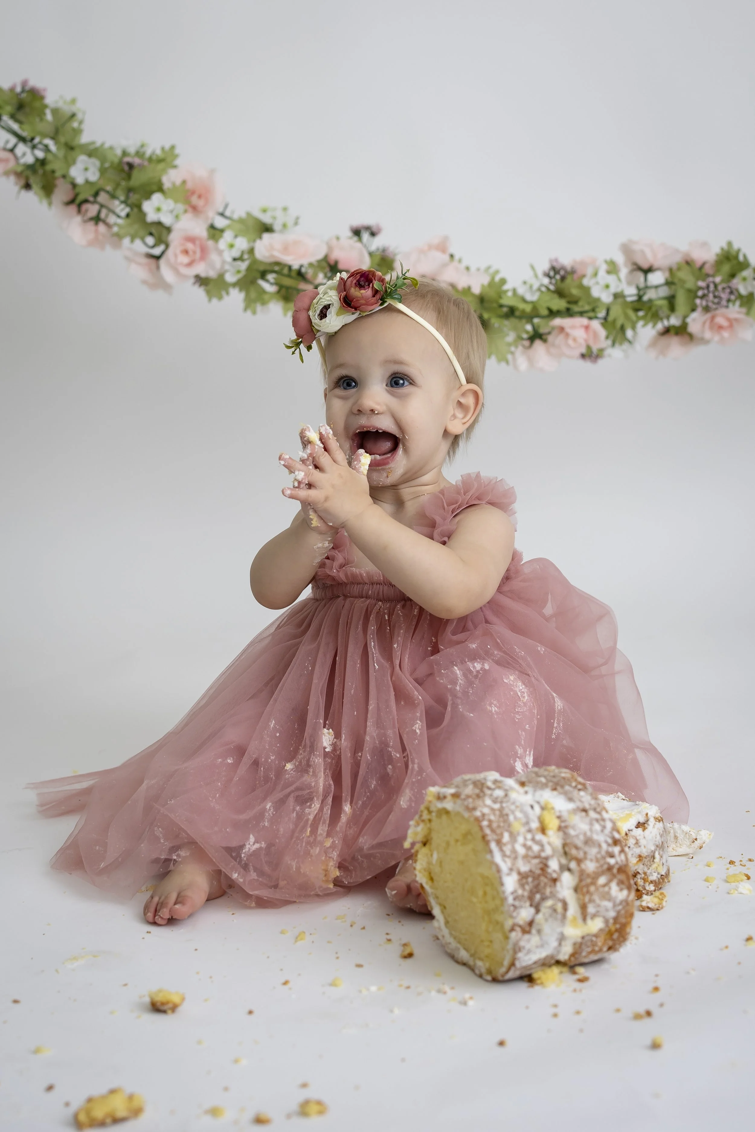 BLOG Scarlett Cake-43.jpg