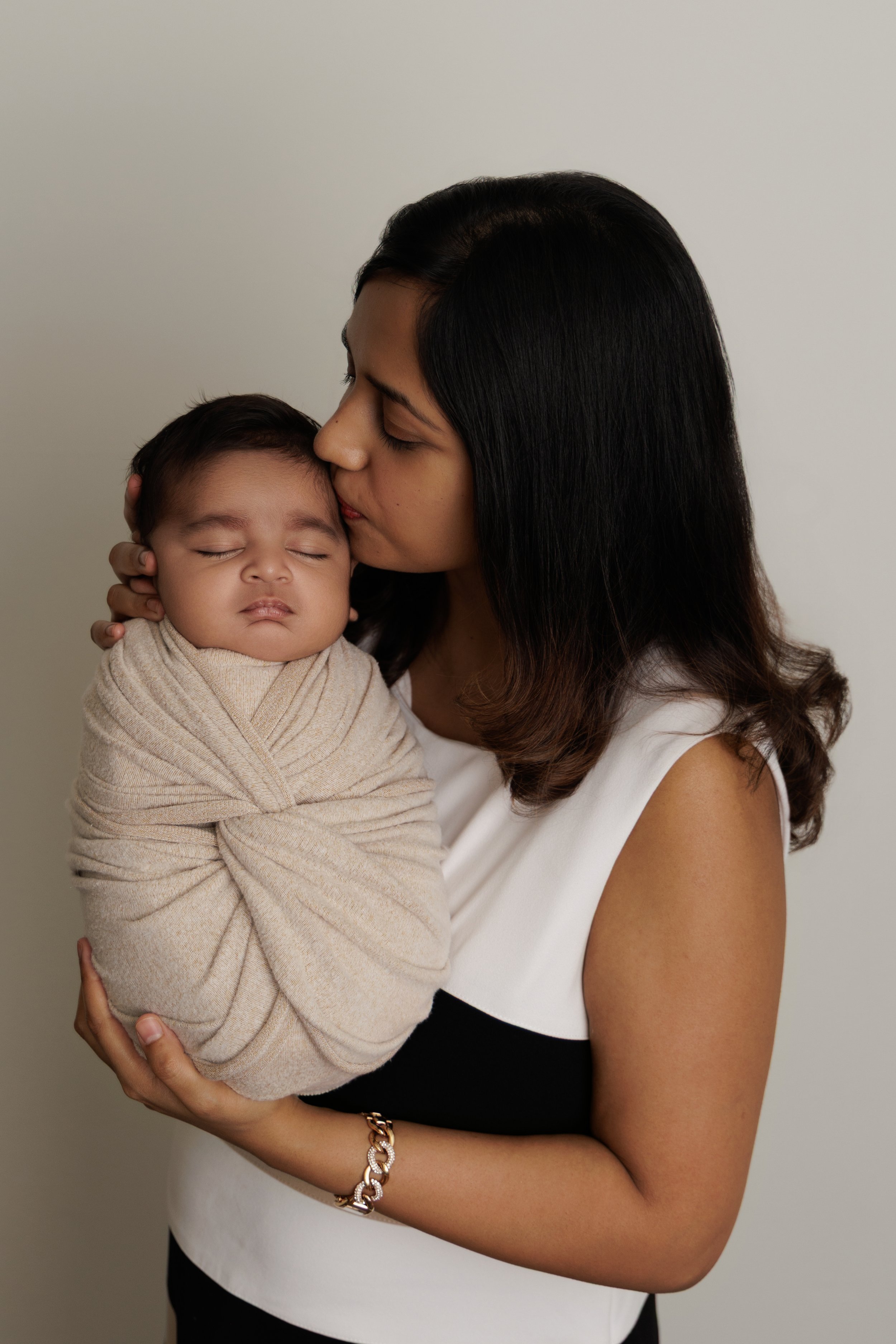 Kiean Newborn BLOG-12.jpg