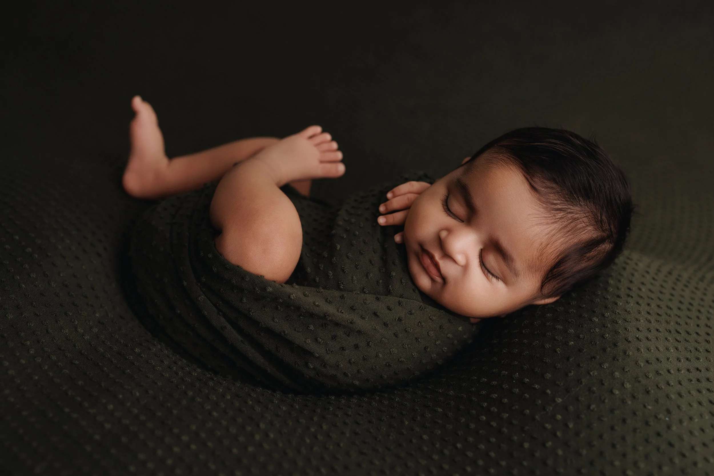 Kiean Newborn BLOG-16.jpg