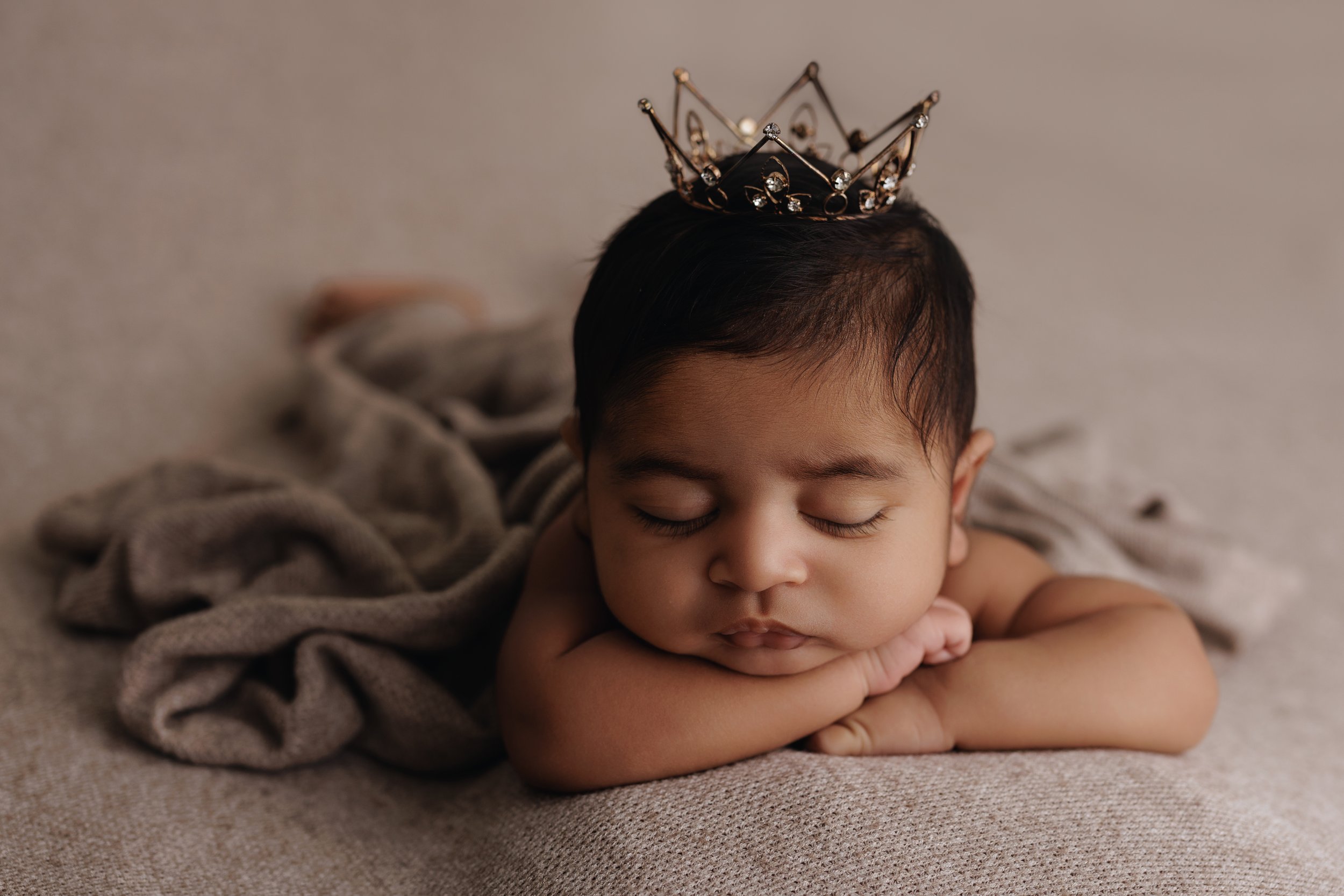Kiean Newborn BLOG-18.jpg